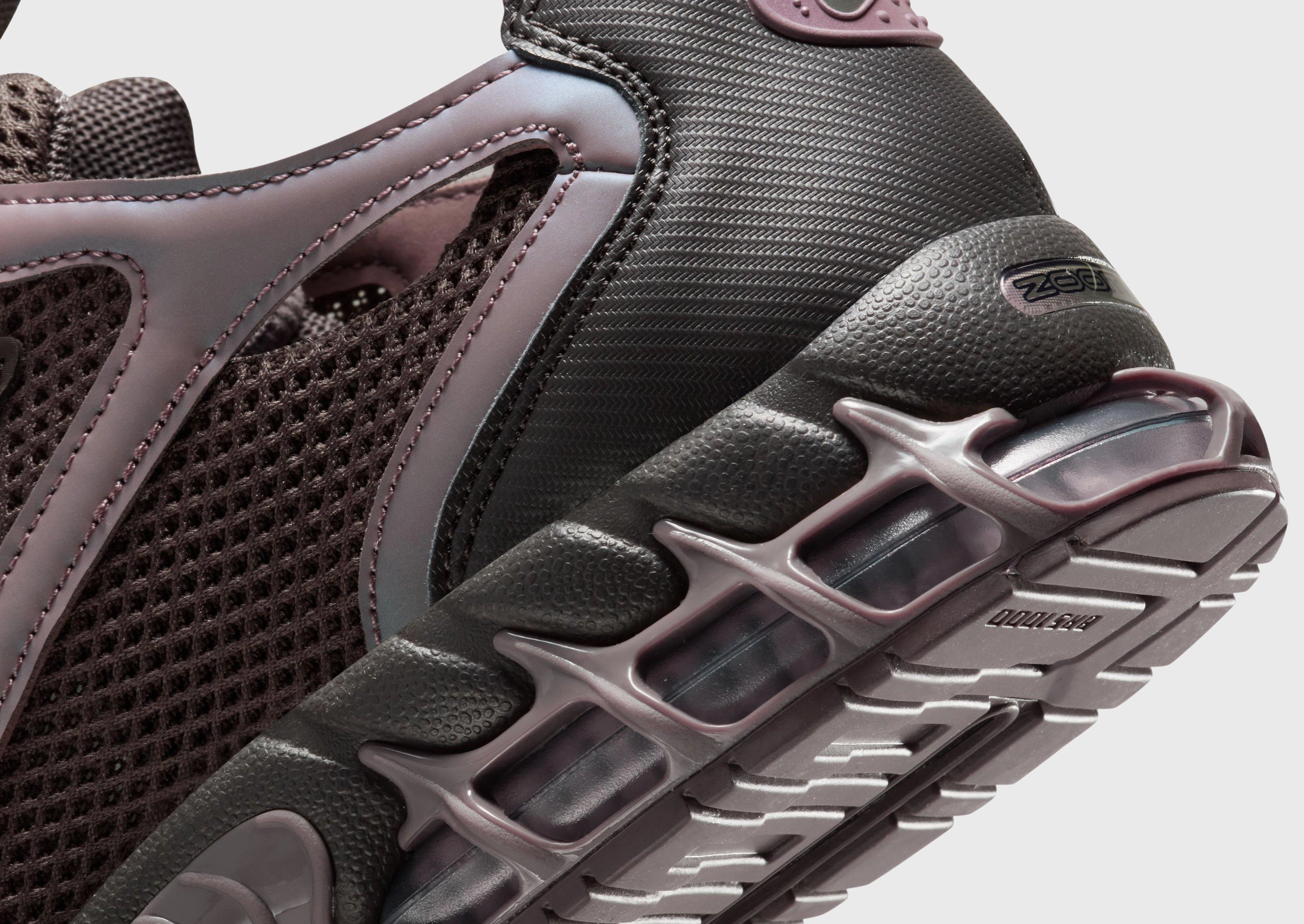 Pure Look, Anytime Fit, Flowline Fashion, Elevate Your Routine, Refined Chill, Your Mobile Look, Refined Versatility