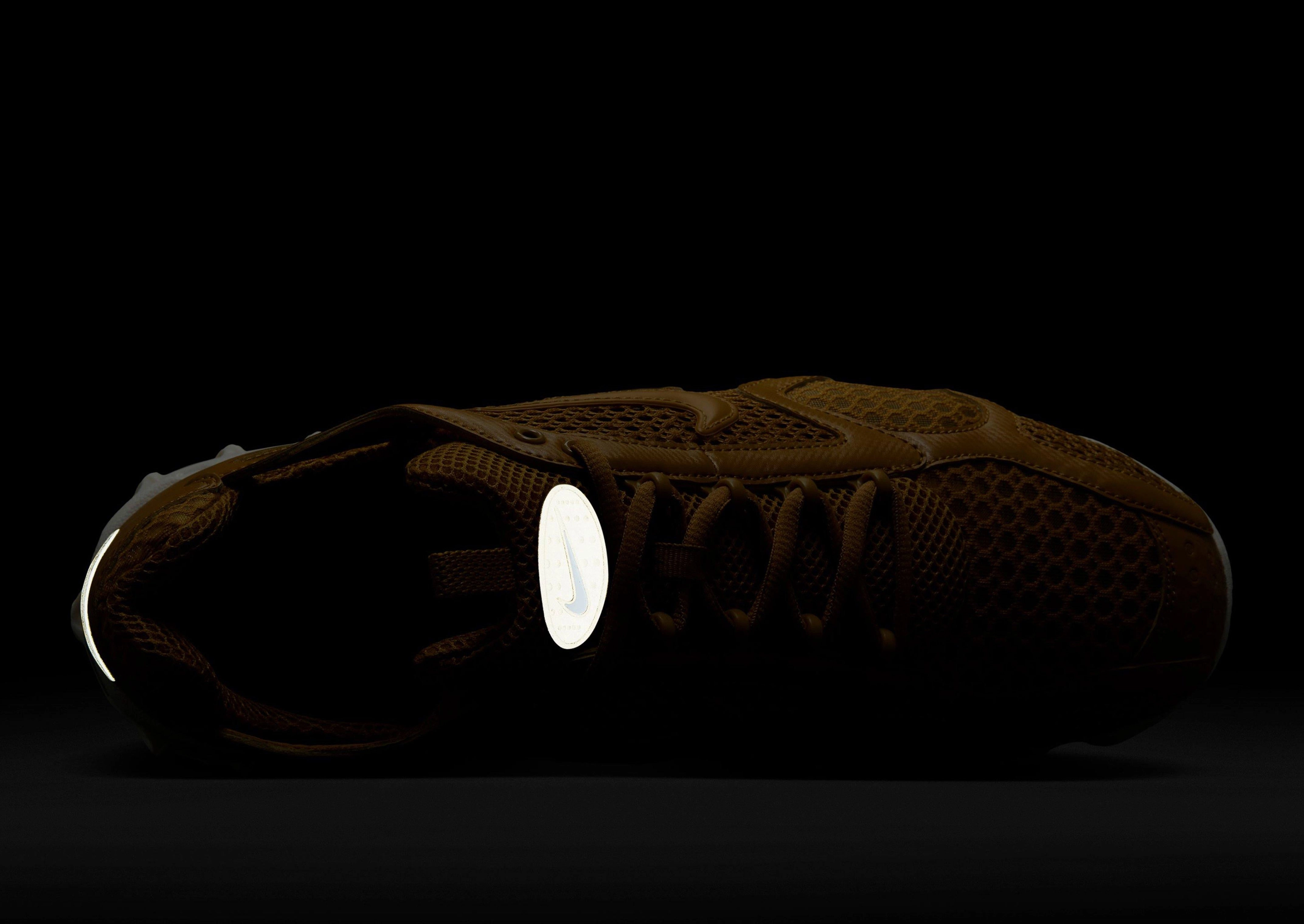 Crafted Clarity, Sleek Presence, Pure Lineswear, Refined Comfort, Comfort In Motion, Bold And Clean