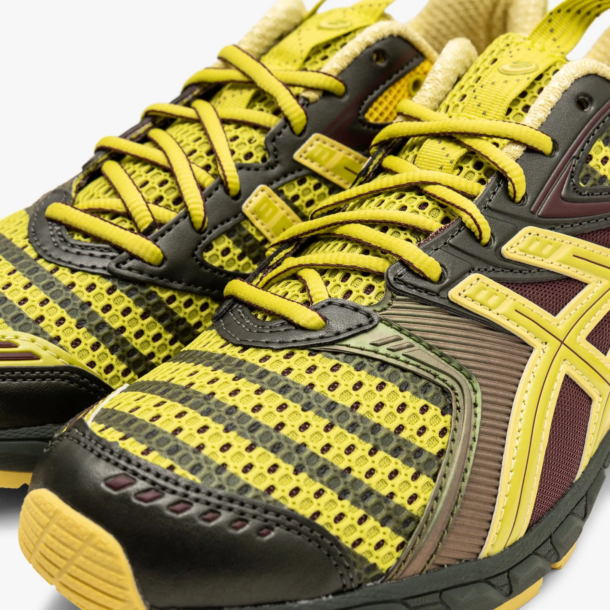 ASICS UB9-S Gel-DS Trainer 14 Dark Mustard / Truffle Grey asics Shoes