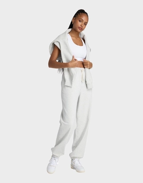 Crafted Fit, Modular Wear, Refined Balance, Cool And Essential, Season-Free Style, Your Flow Wear, Urban Focus
