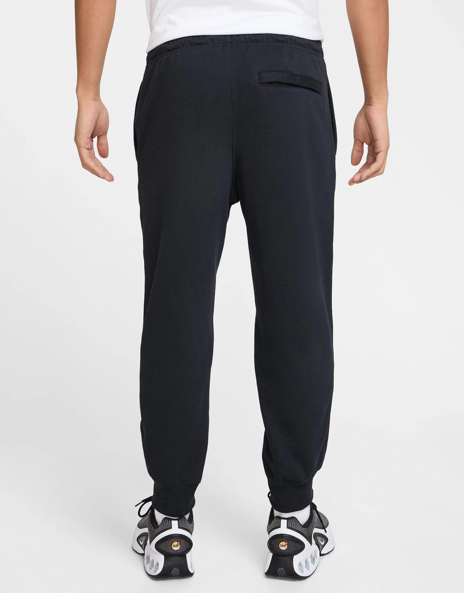 Free To Move, Bold And Clean, Rhythm-Based Wear, Modern Casuals, Shaped For Flow, Multi-Context Fit, Reimagined Comfort