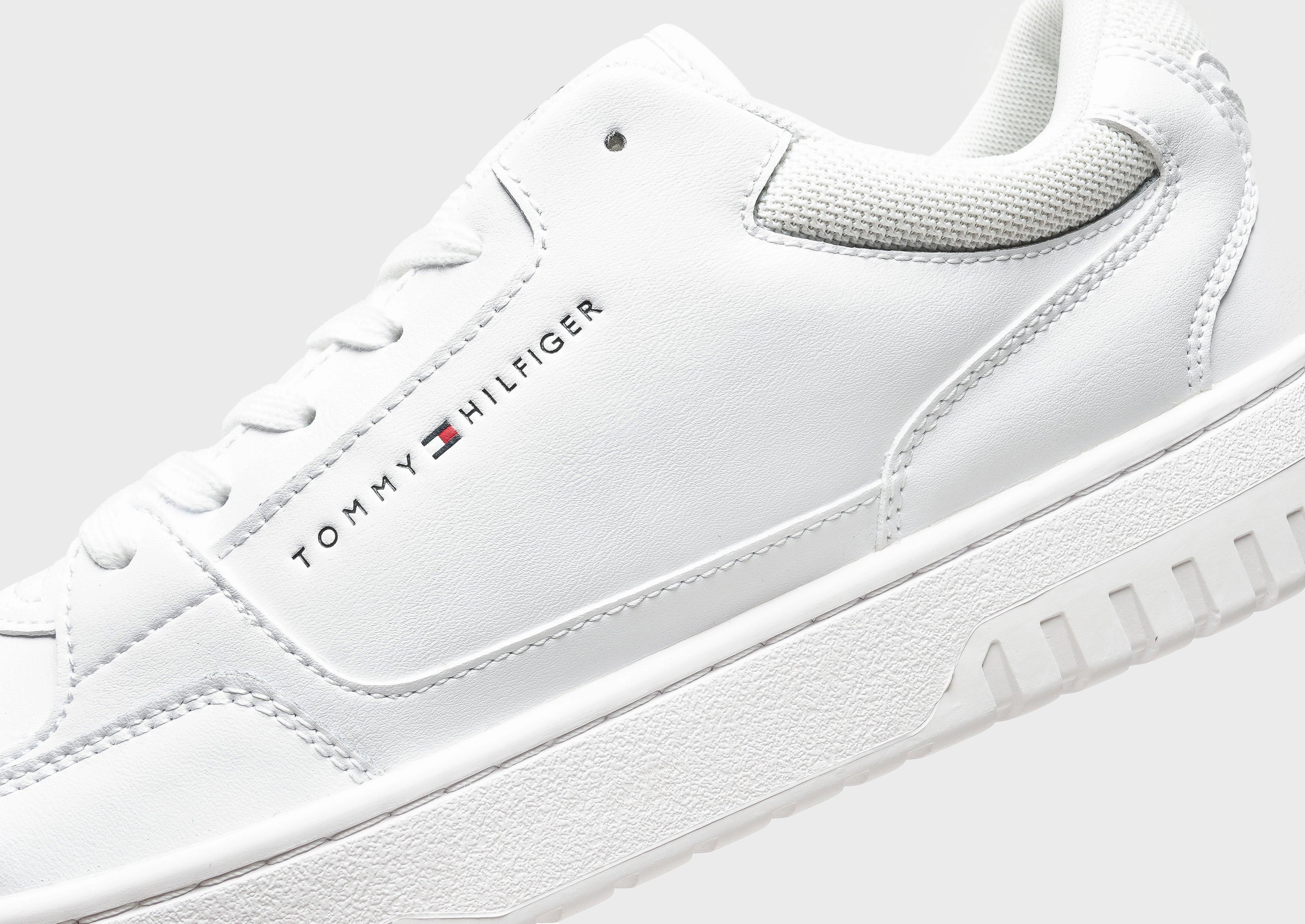 Modern Utility, Adapt-Fit Gear, Adapted Living, Understated Utility, Form-Centered, Clean Direction, Essence Wear, Refined Edgewear