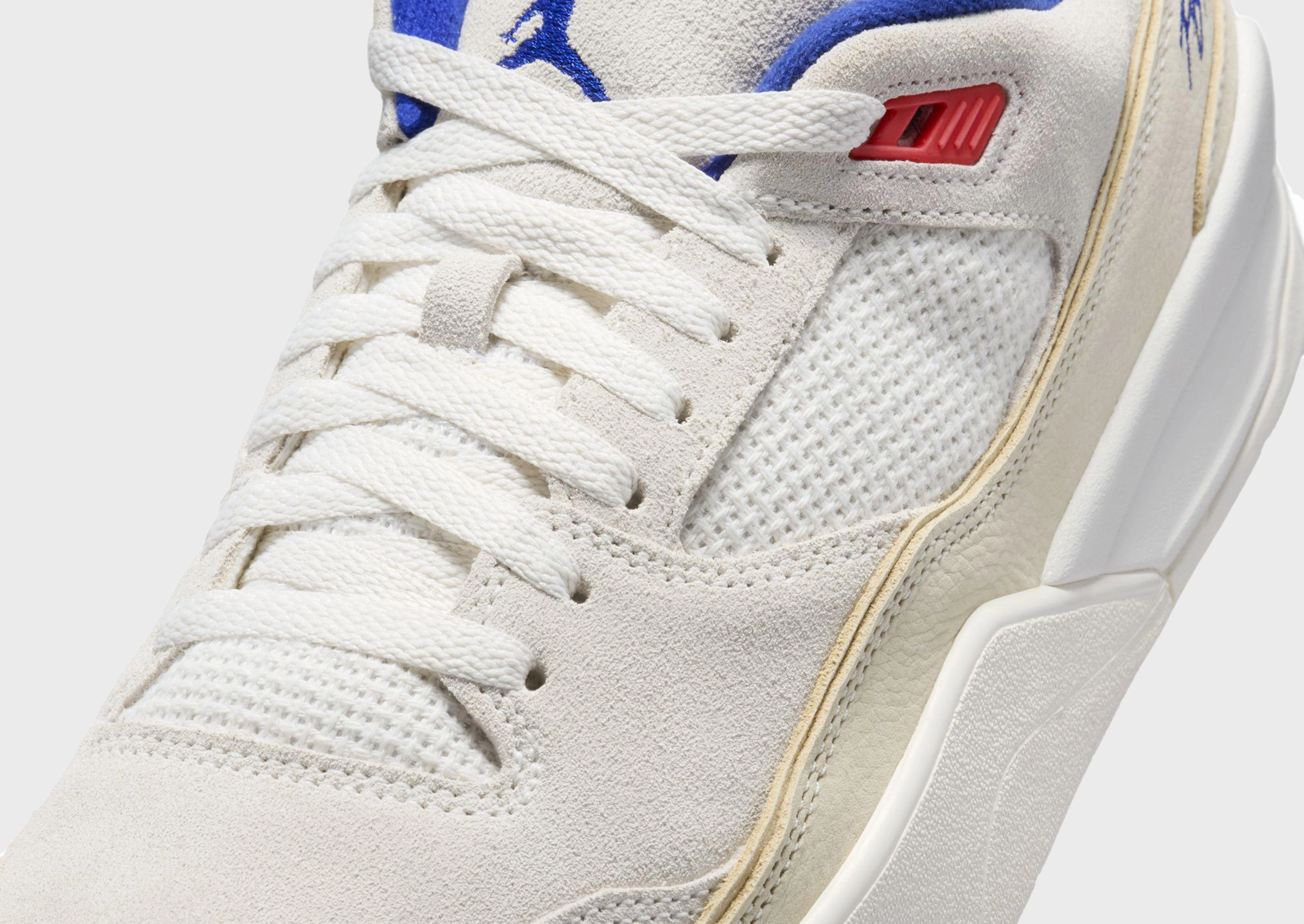 Rhythm-Based Wear, Layered Utility, Edge-Layered, Functional Ease, Forward Function, Everyday Dynamism