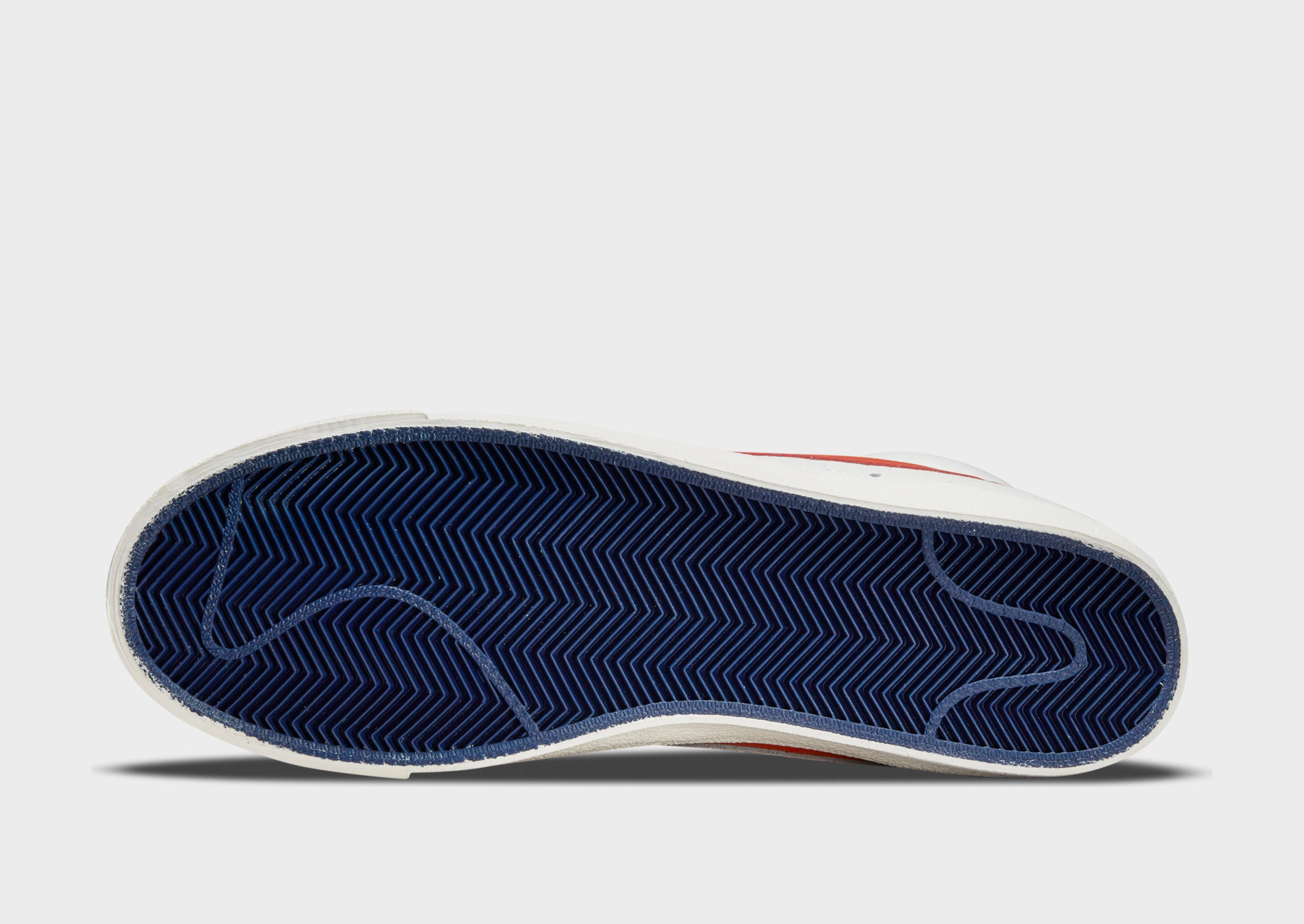 Crafted Flow, Inspired Living, Active Energy, Essentials, Upgraded, Flowwear