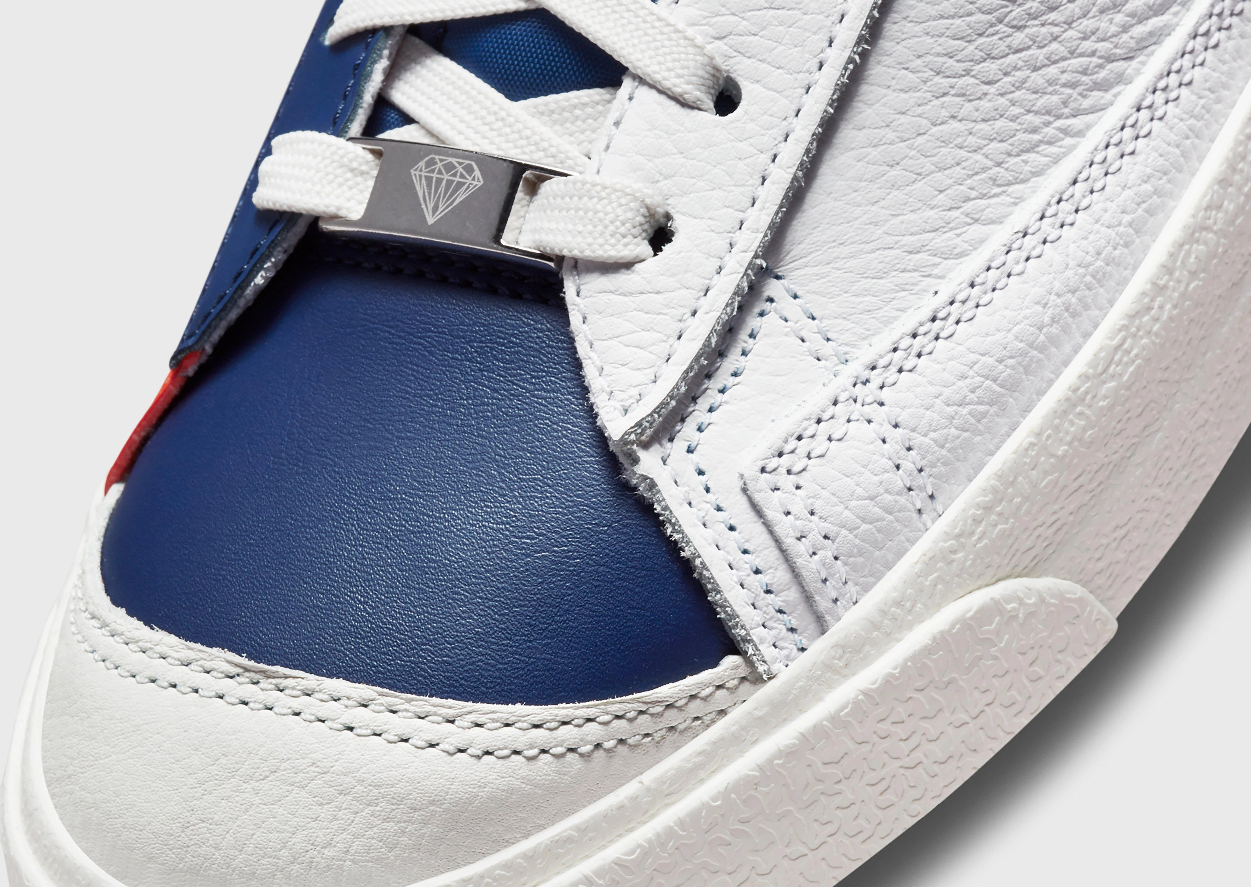Flowwear, Modern Utility, Refined Urbanism, Active-Inspired, Comfort-Driven, Go Anywhere, New Wave Fit