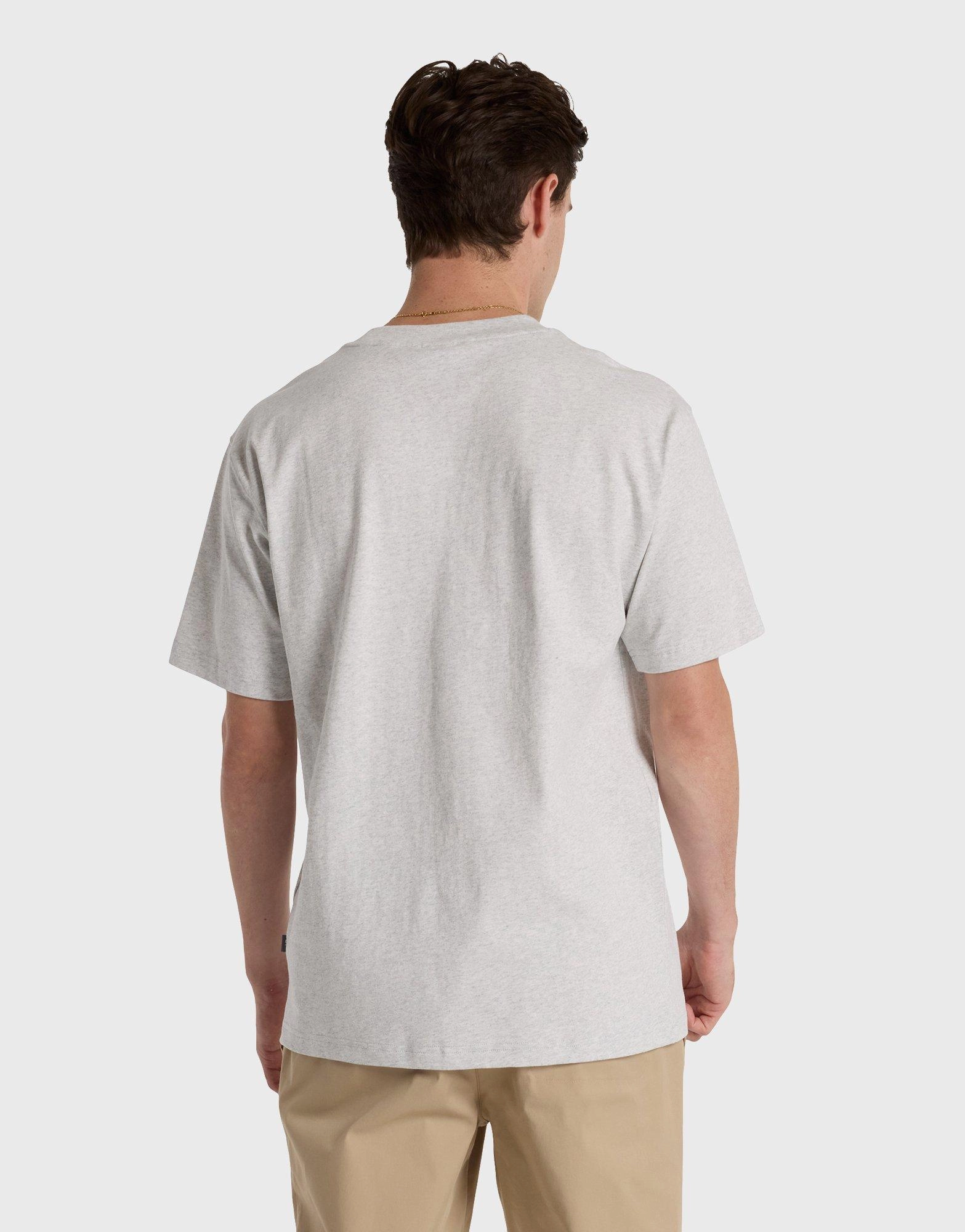 Your Mobile Look, Pure Motion, Refined And Raw, Lightweight Living, Layer-Easy, Refined Balance, Dynamic Fit, All-Day Movement