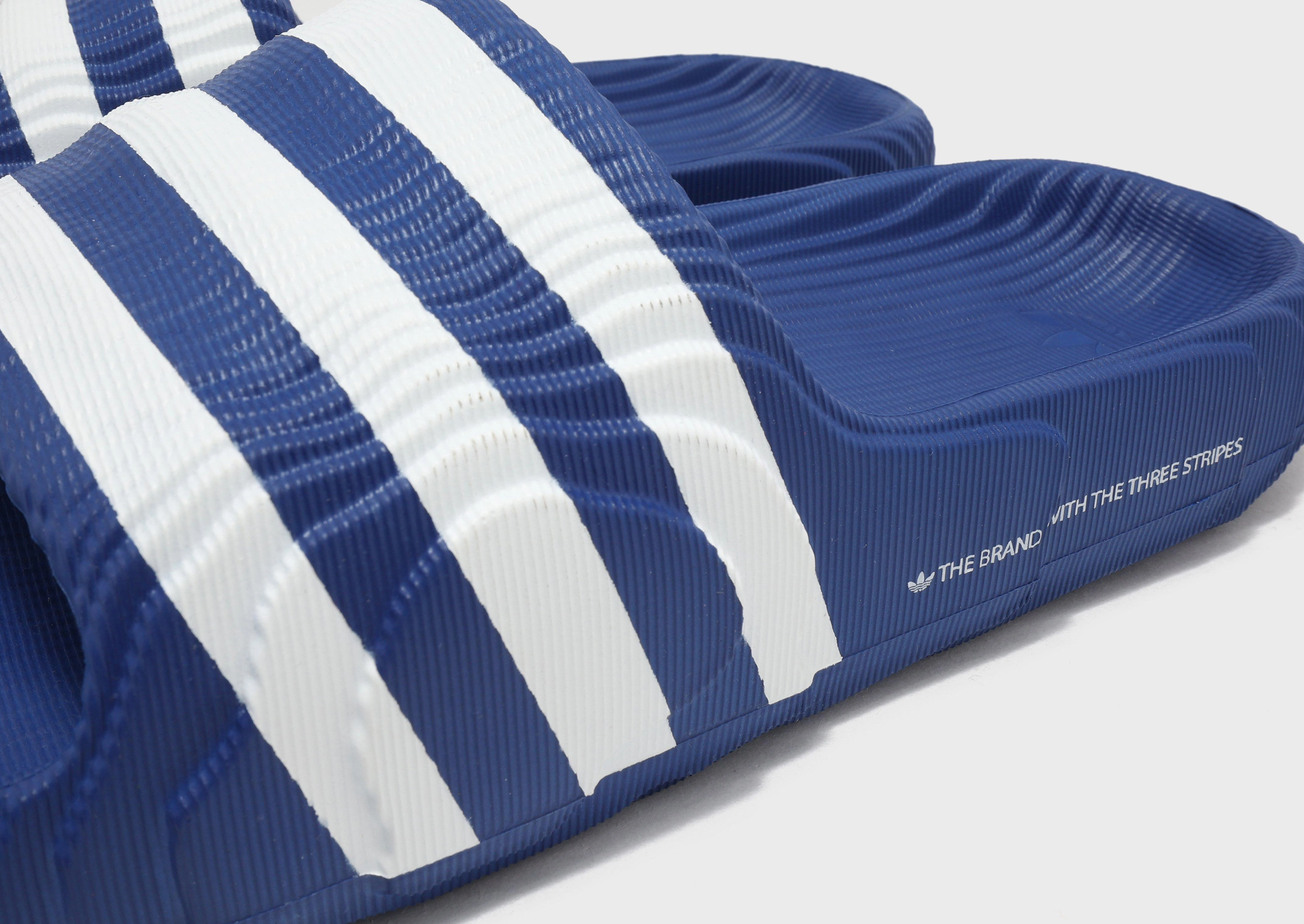 Purpose-Led, Minimalist Edge, Flow-Forward Gear, In-Motion Look, Refined Tone