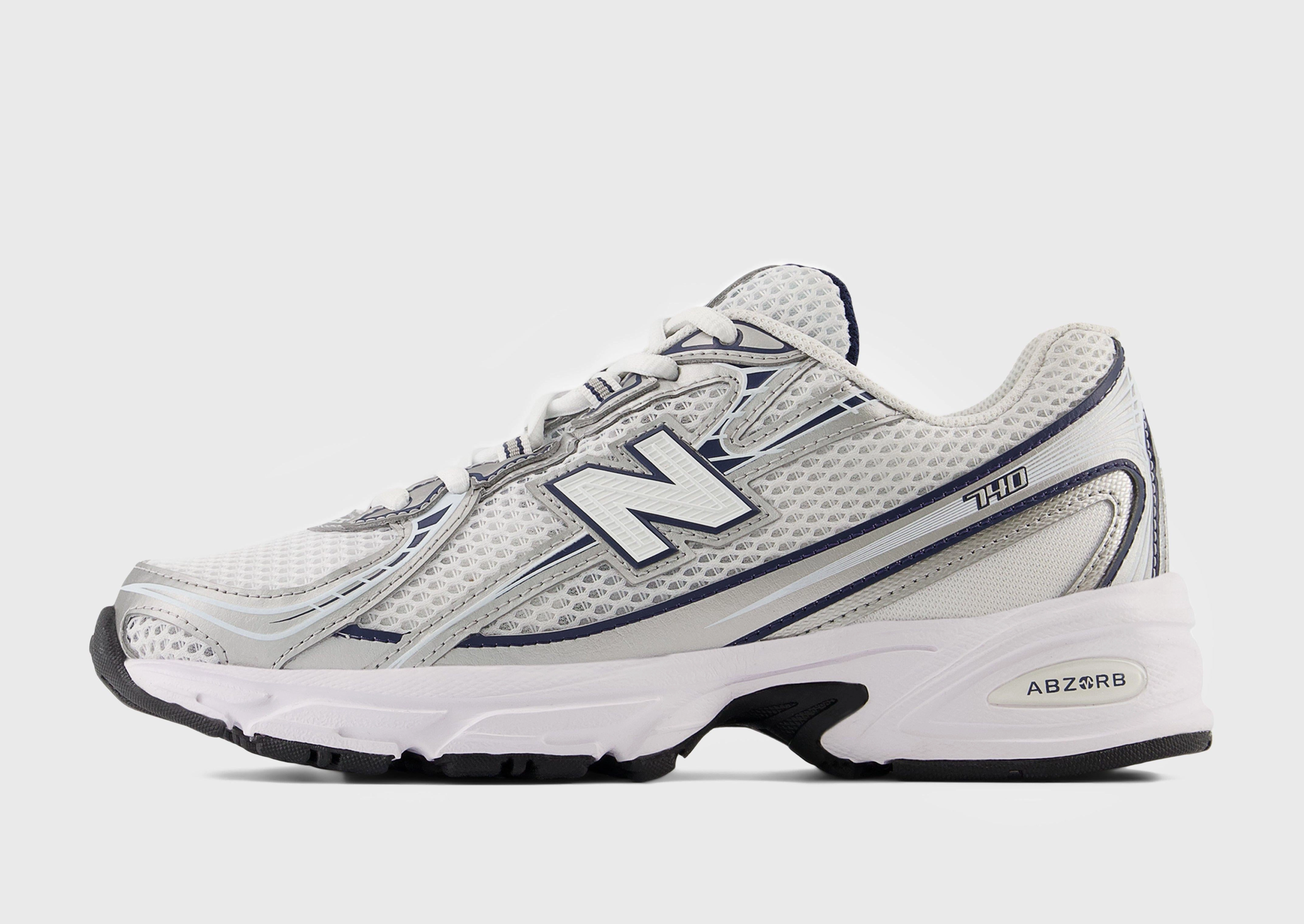 Pure Look, Flow-Forward Gear, Quiet Design, Effortless Utility, Quiet City Style
