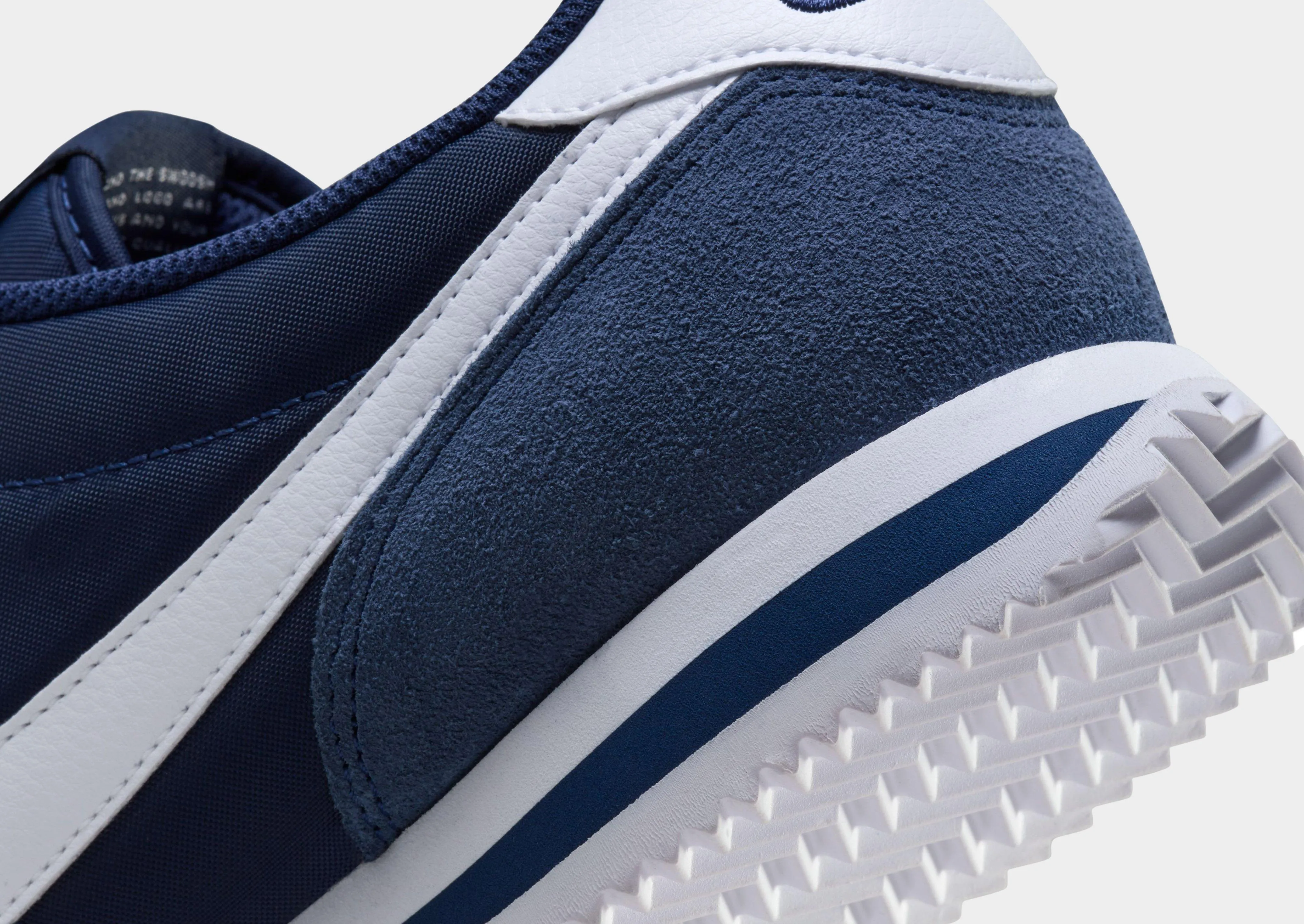 Form-Centered, Explore With Ease, Daily Wear, Wearable Clarity, Bold Details, Anywhere Utility