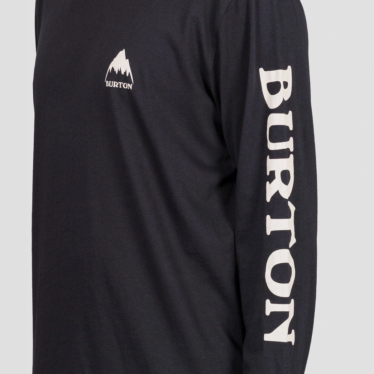 Future Fit, Constant Vibe, Everyday Sleek, Engineered For Flow, Essentials On Point, Minimal Mood, Contemporary Vibes