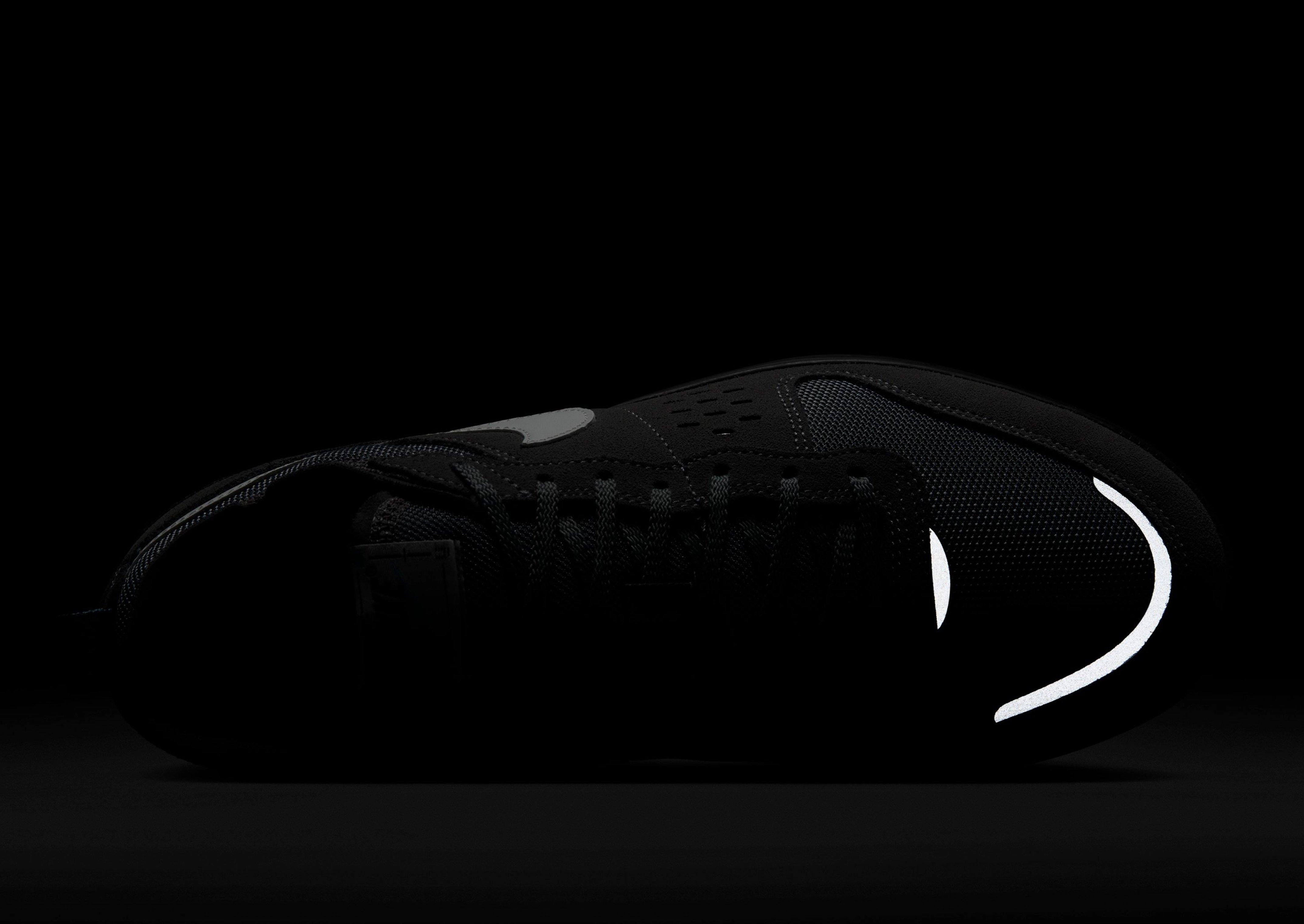 Edge-Layered, Dynamic Layerwear, Ease In Design, All-Day Movement, Layer Mindset, Understated Cool