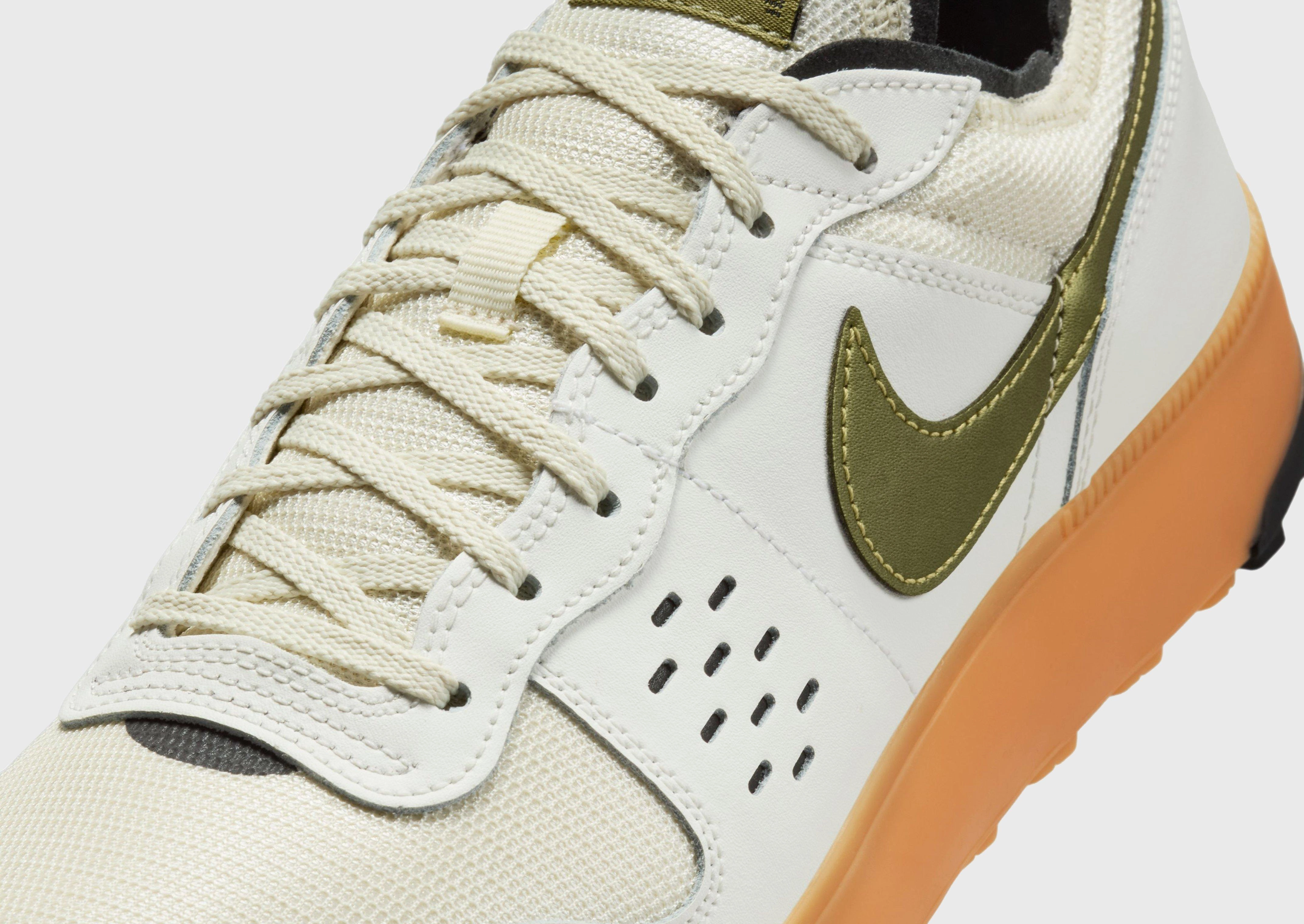 Constant Vibe, Crafted Fit, Premium Feel, Ready When You Are, Calm-Driven Fit