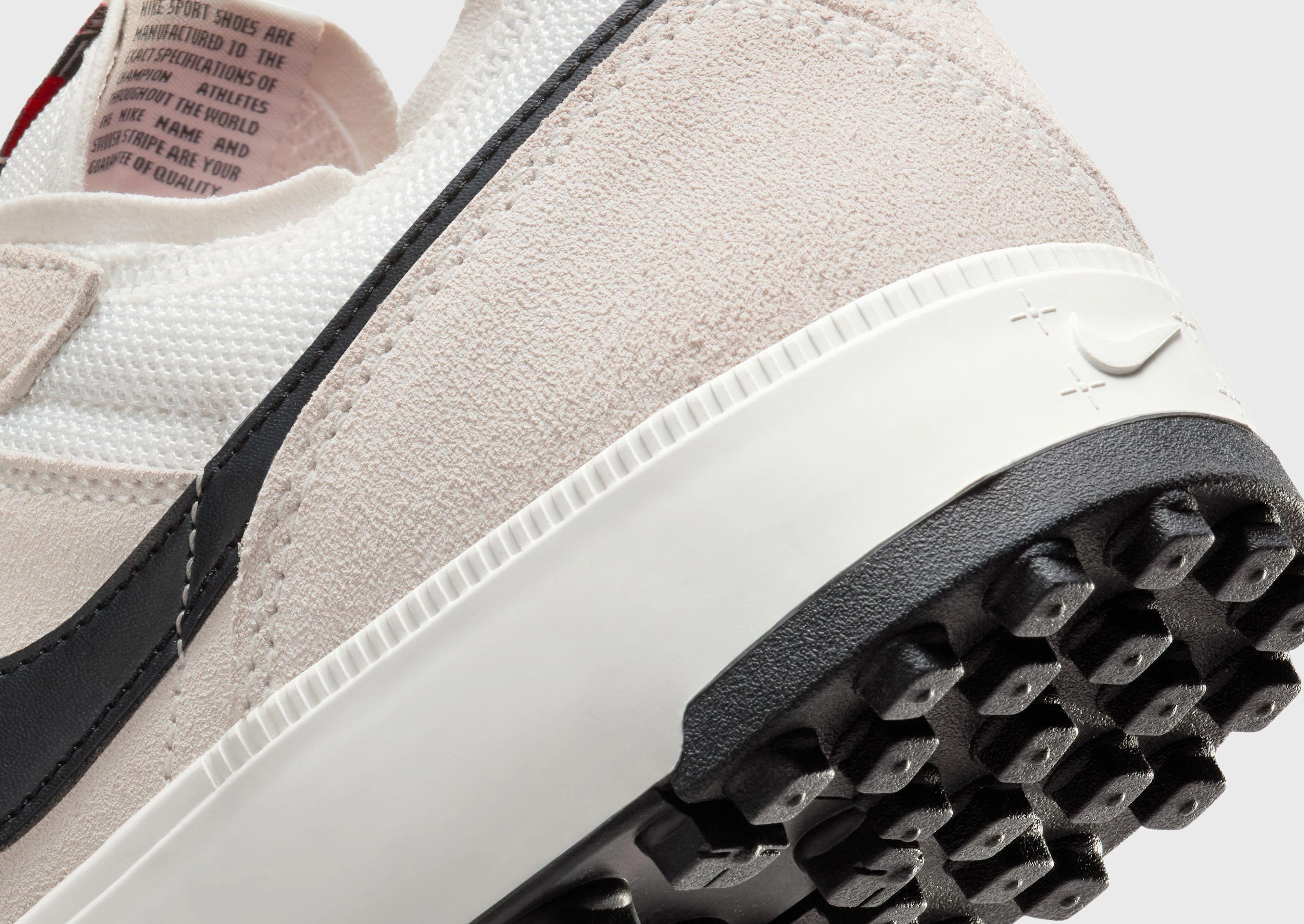 Quiet Attitude, Mobility Made Easy, Ultra-Clean Style, Minimal Mode, Flow-Wear Future, Ready For Change, Layer-Easy, Structured Motion