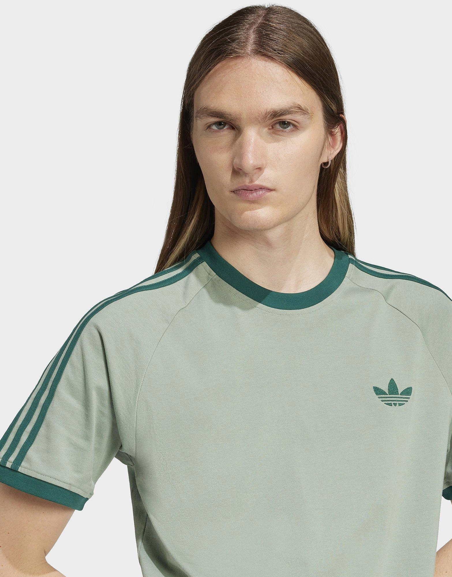 Simplify Style, Season-Neutral, Future-Forward Comfort, Urban Calm, Future Layers, Soft Structure, Grounded Luxury, Go-Easy Gear