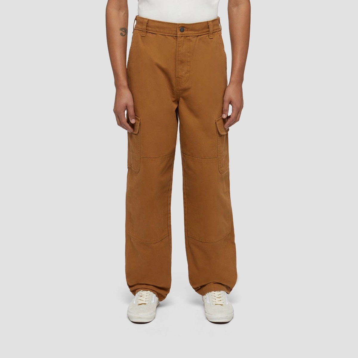 Less Is Bold, Wear Anywhere, Future In Motion, Design Under Control, Season-Neutral, Restless Fit, Street Form, Purely You