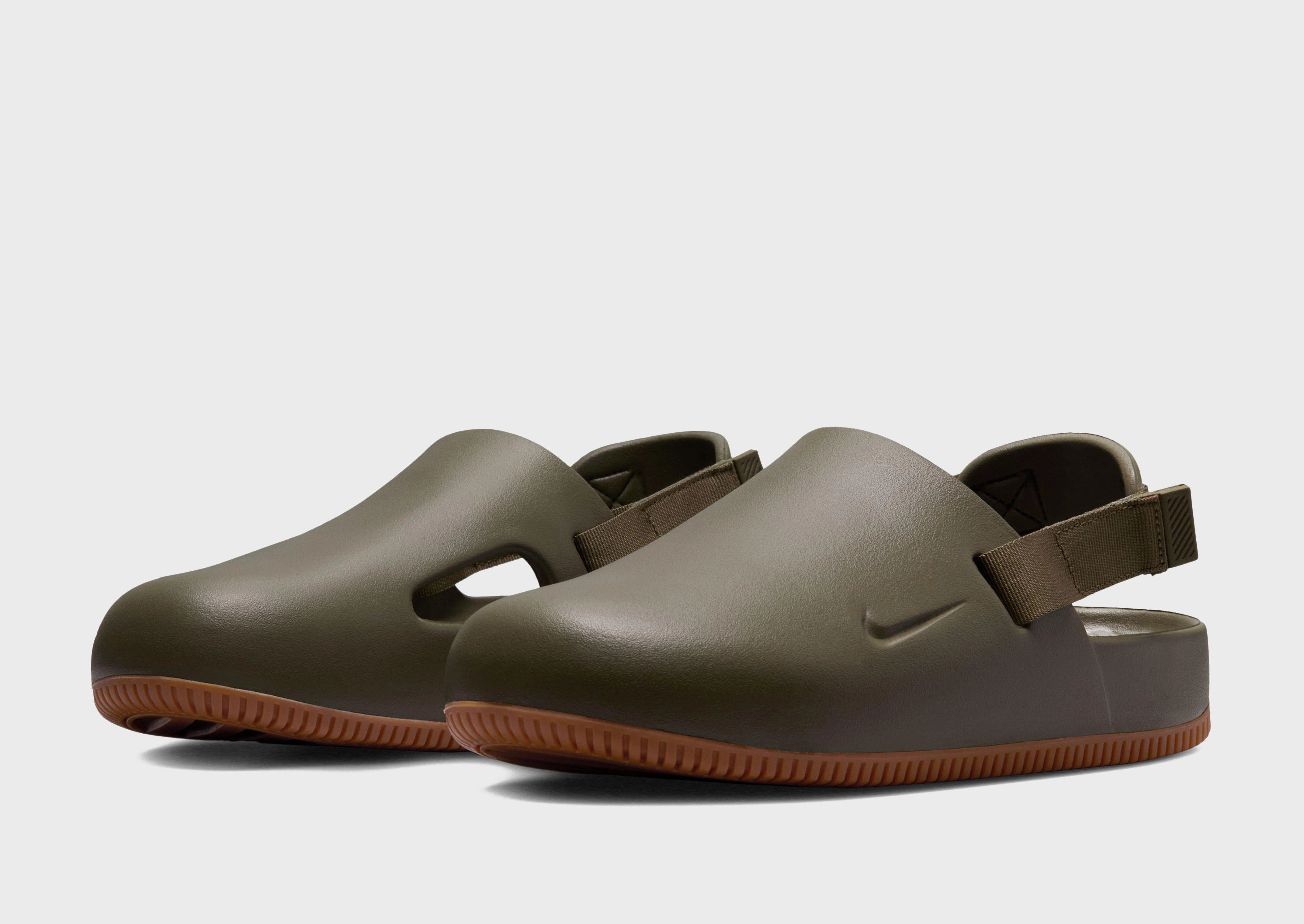 Form-Centered, Refined Silhouette, Flowwear, Ease In Motionwear, Subtle Style Gear