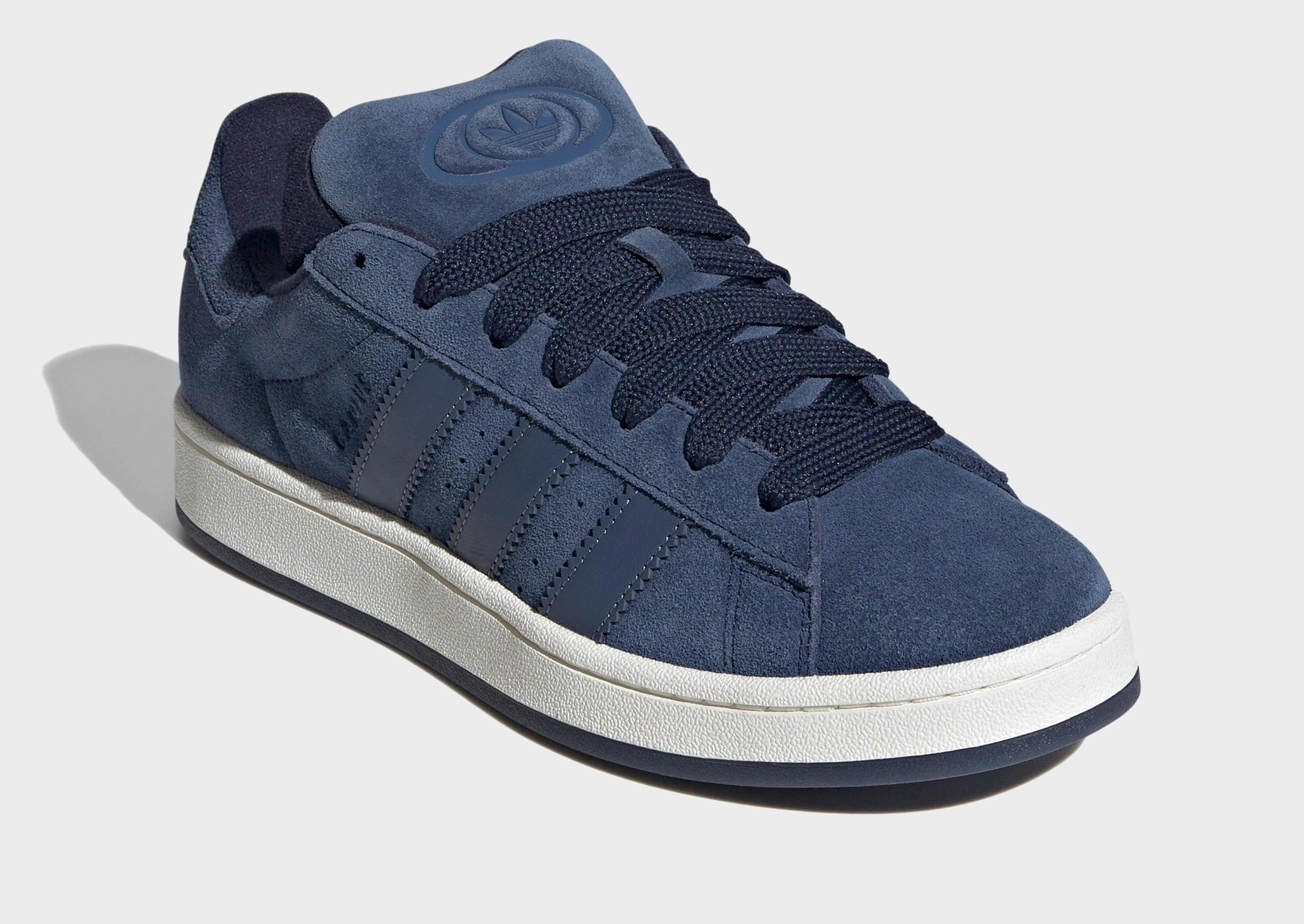Motion-Driven, Pure Function, Crafted Evolution, Low-Profile Style, Updated Rhythm, Crafted Fit, Design-Led