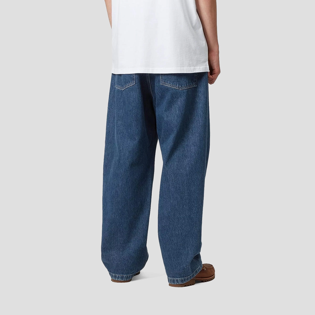 Crafted Minimal, Daily Shift, Progressive Living, Daily Balance, Universal Pieces, Structured Motion, Streamlined Look