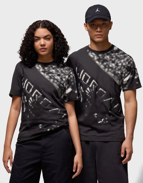 Everyday Armor, Feel The Flow, Everyday Motionwear, Ease-Ready, Active Corewear, Constant Comfort