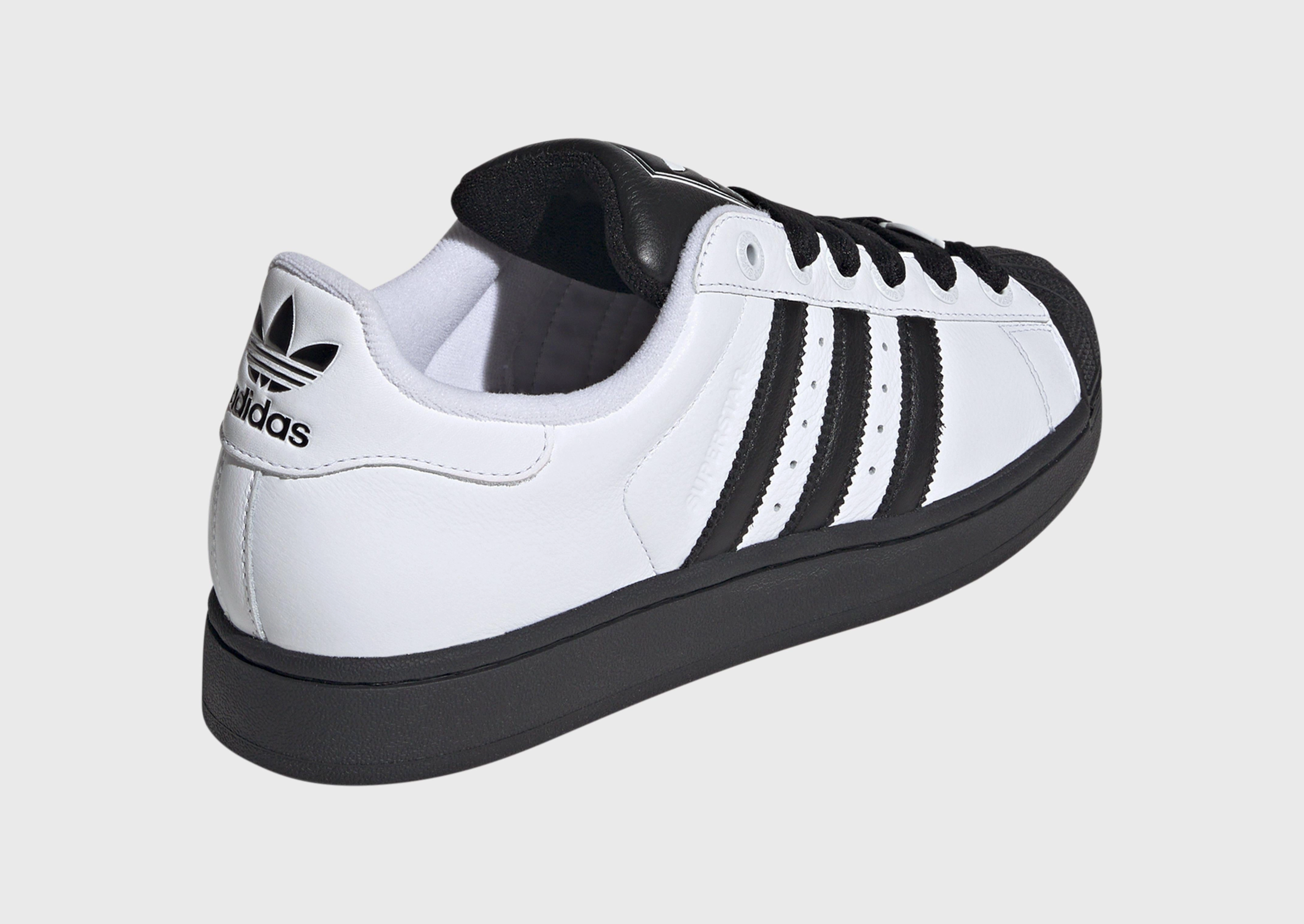 Low-Profile Style, Built To Breathe, Iconic Minimalism, Shaped For Today, Modern Essentials, Bold In Simplicity, Sleek Vibes, Essentials In Motion