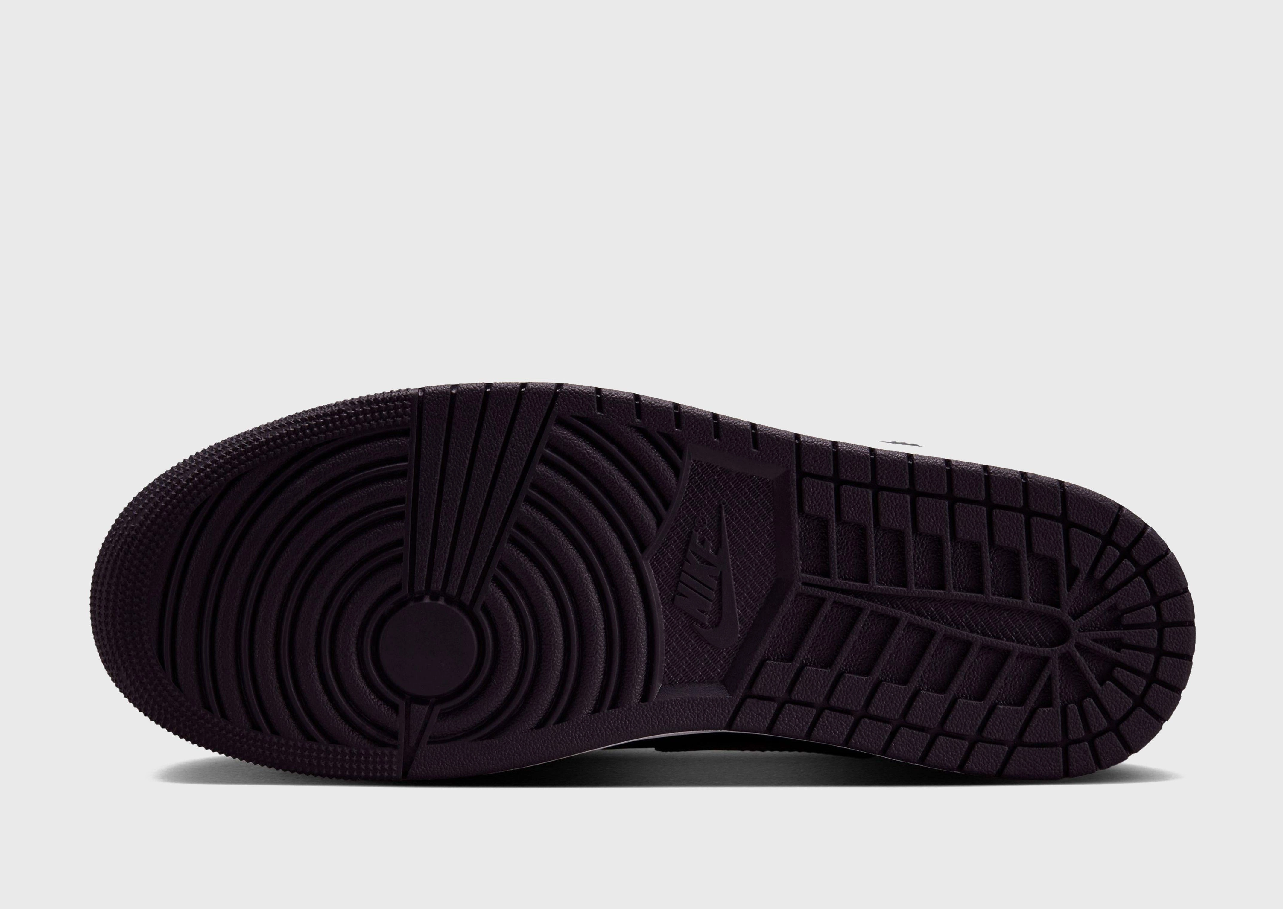 Cool Utility, Quiet Fit, Easy Layering, Minimal Focus, Refined And Raw, Simple Uniform, Make It Flow