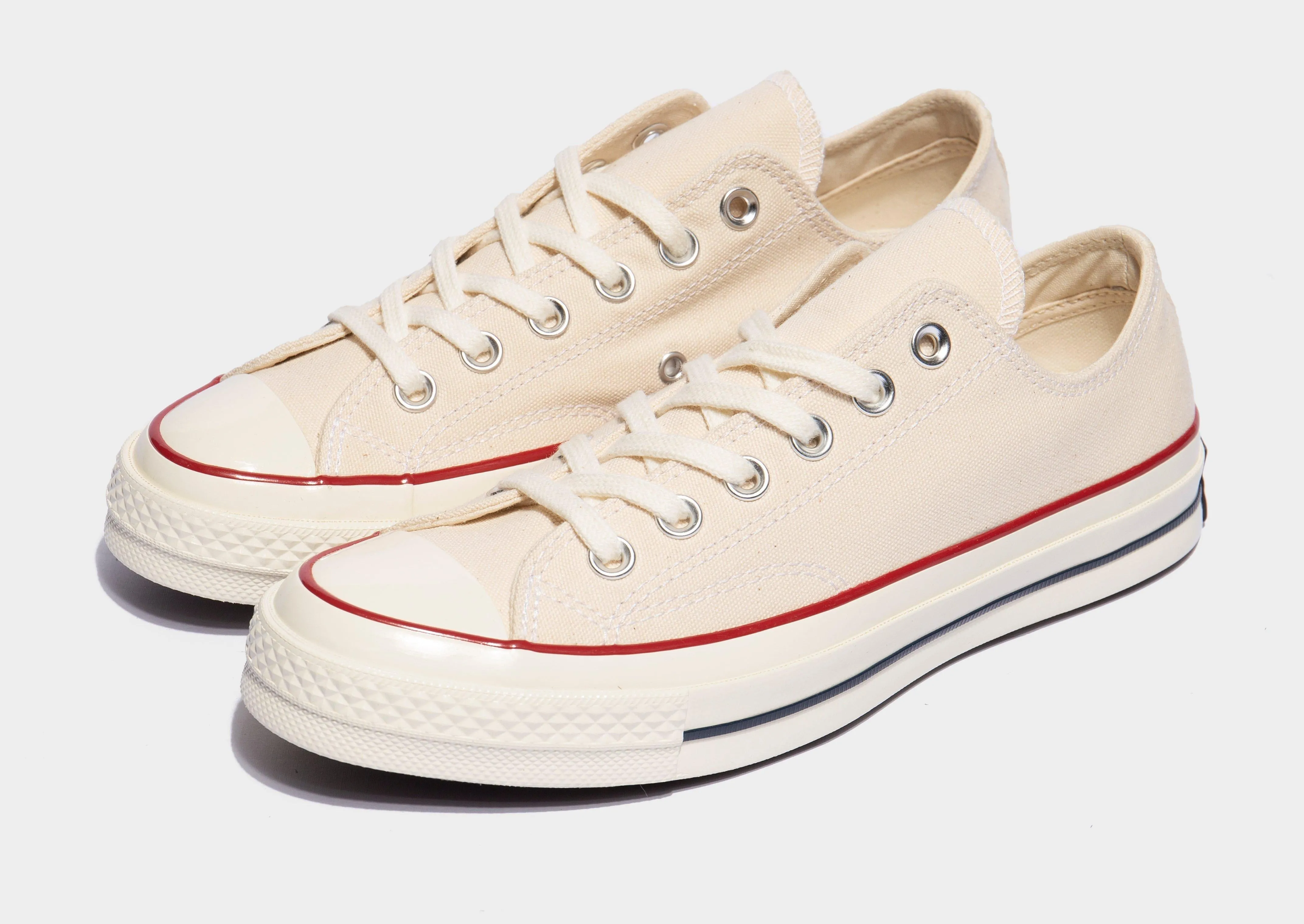 Tech-Forward Fit, Engineered Simplicity, Minimal Mode, Premium Feel, Quiet Impact
