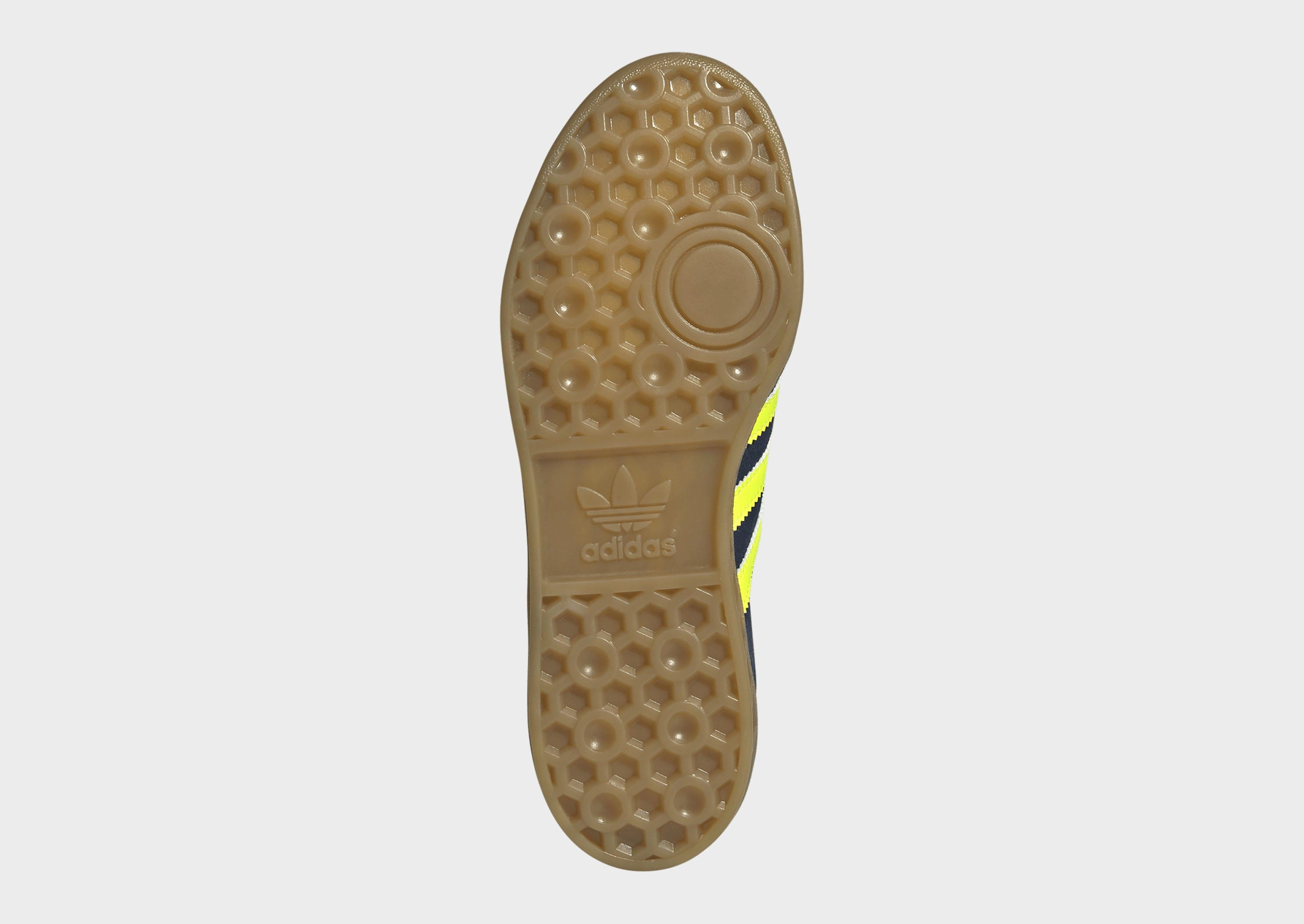 Go-To Gear, Lifestyle Drop, Ease In Motion, Clean-Motion System, Form-Led, Life, Simplified, Move All Day, Fit To Live