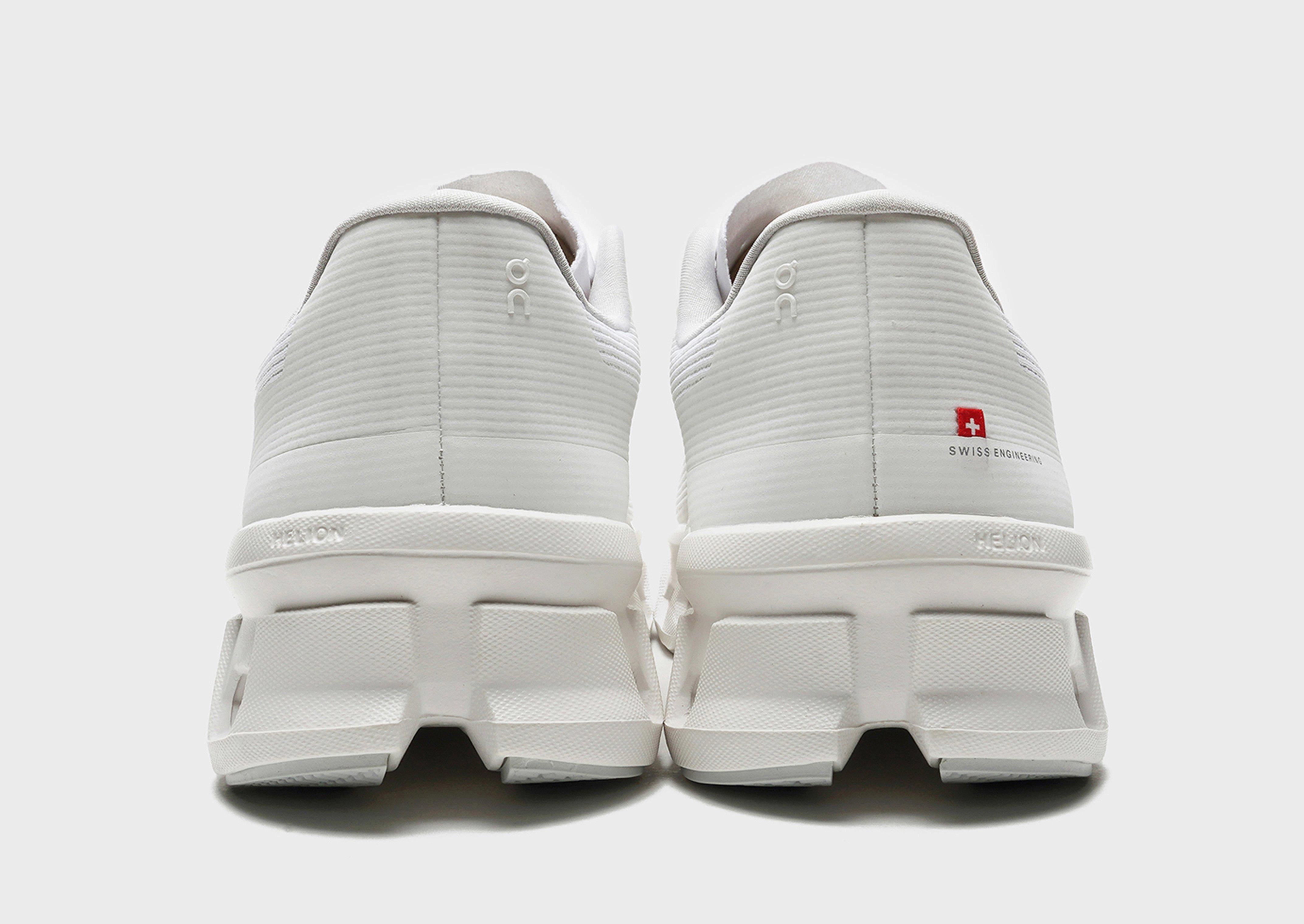 Fluid-Form Design, Effortless Edge, Quiet City Style, Pure Function, Your Move Gear, Urban Optimized, Clean Attitude
