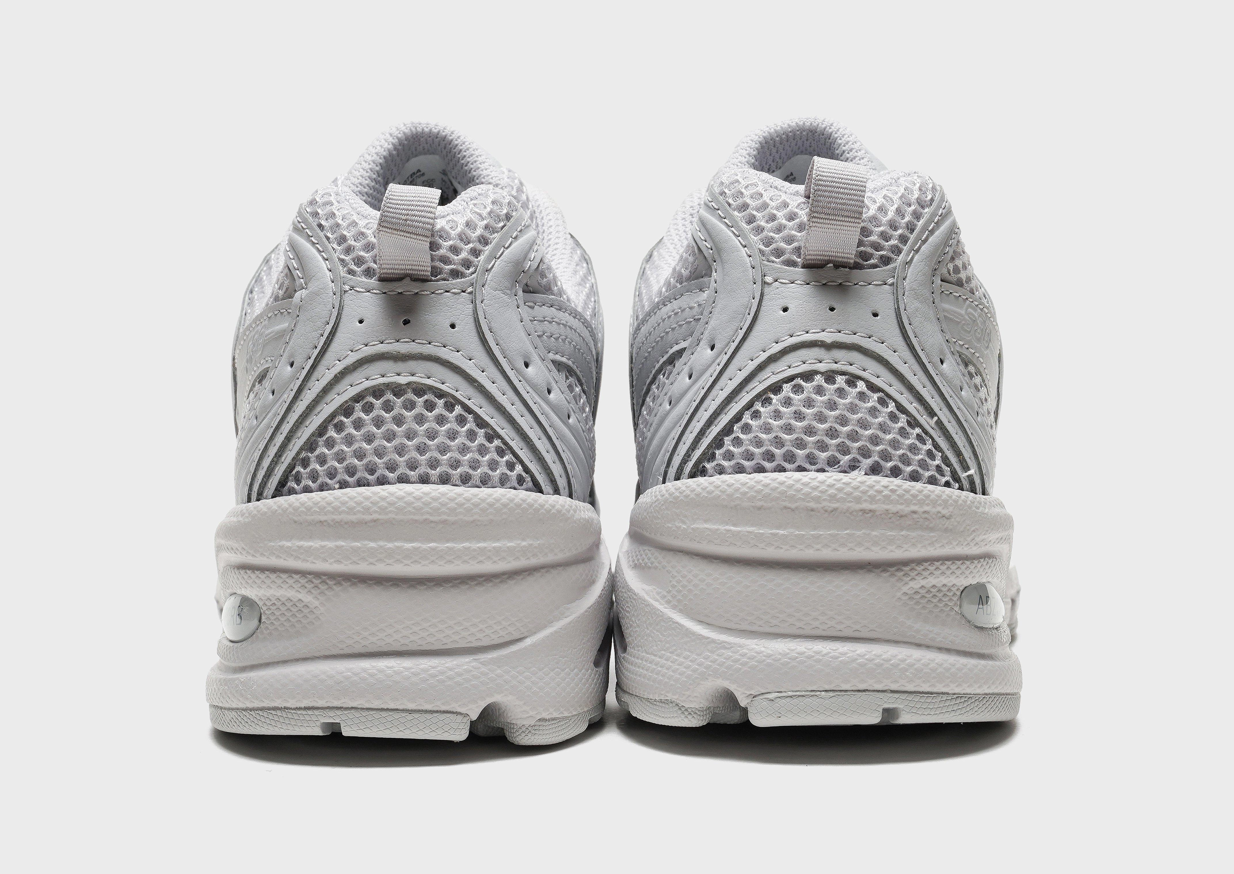 Versatile Soul, Effortless Utility, Movement Ready, Relaxed Innovation, Your Flow Wear, Future-Ready Fit, Fluid-Form Design