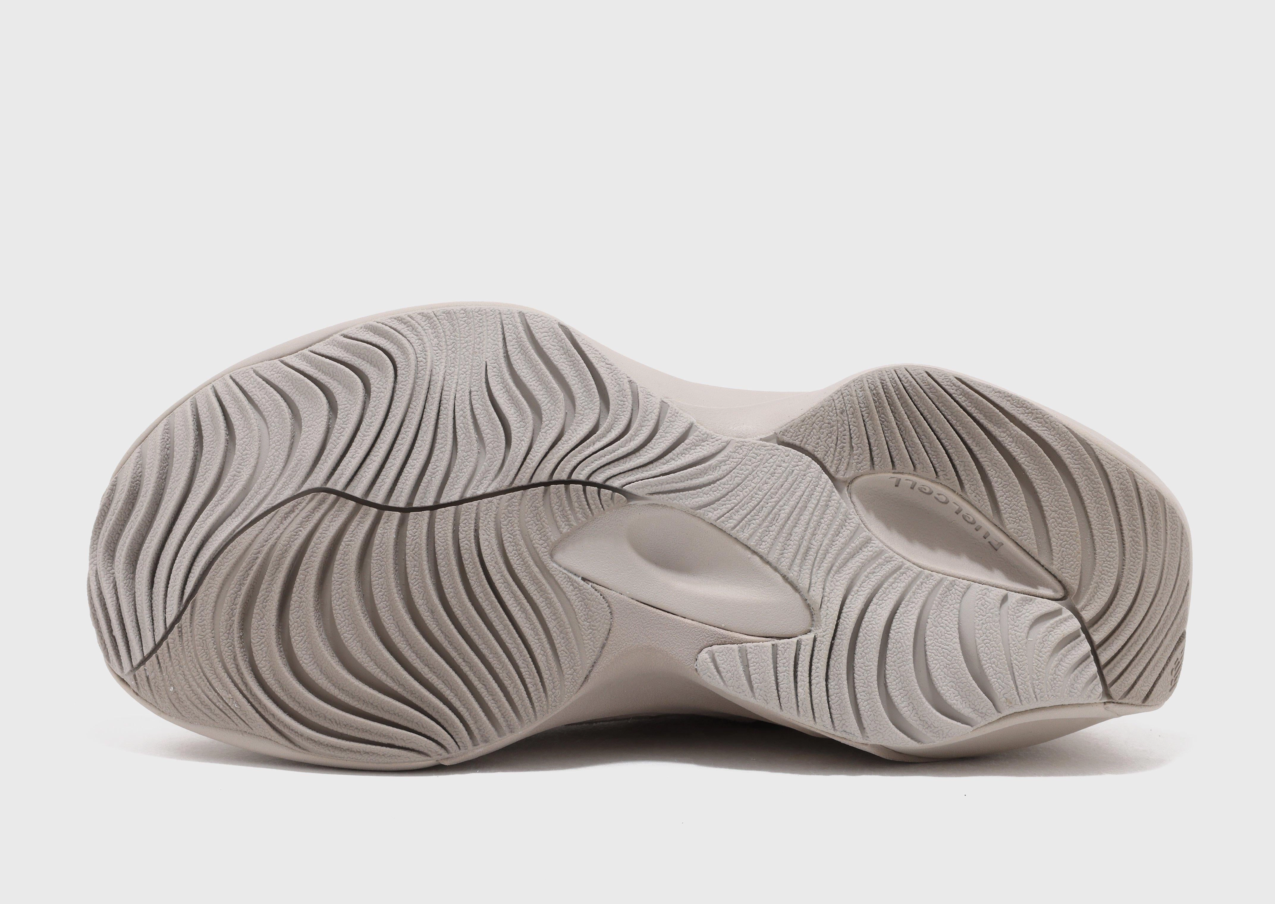 Modular Function, Movement-Inspired, Engineered Comfort, Effortless Fit, Future Lines