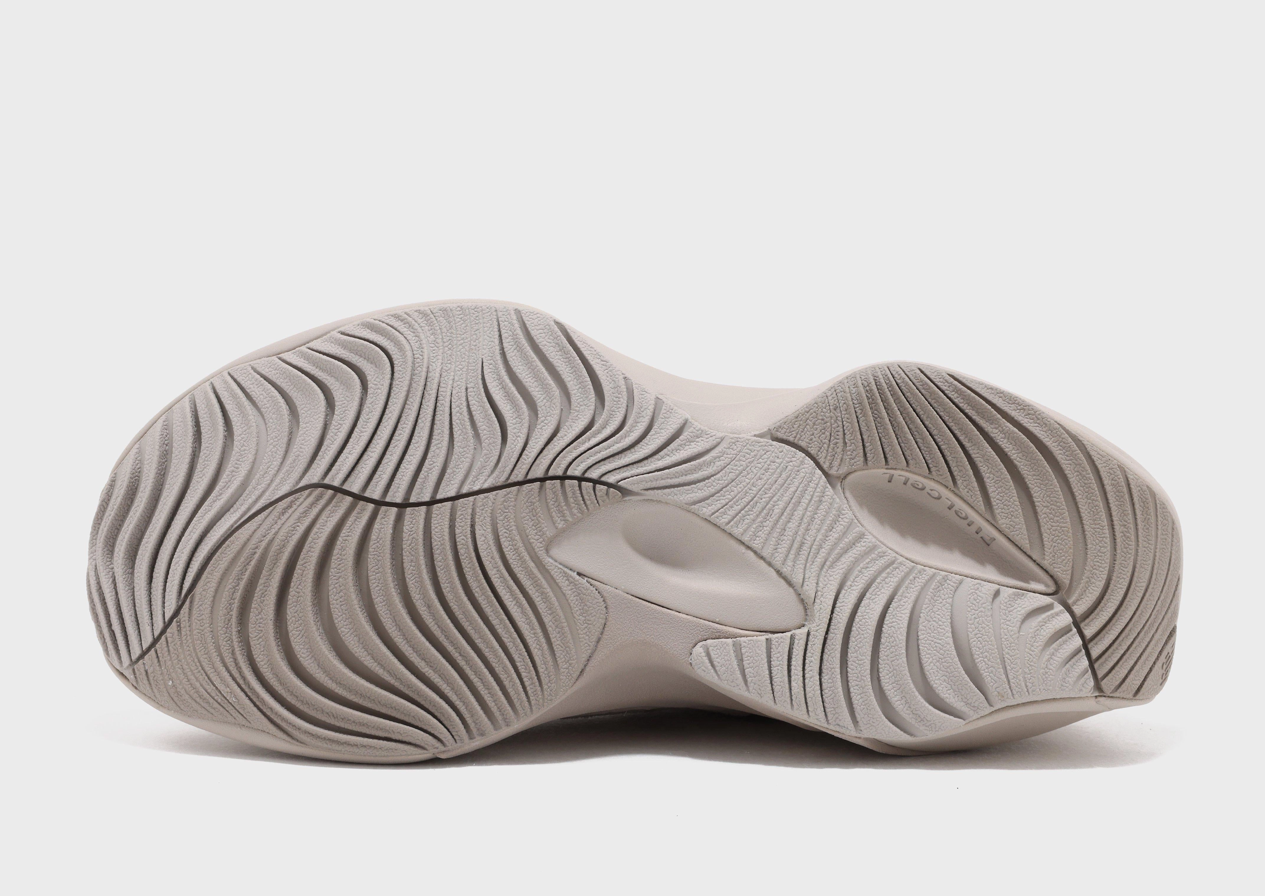 Modular Function, Movement-Inspired, Engineered Comfort, Effortless Fit, Future Lines