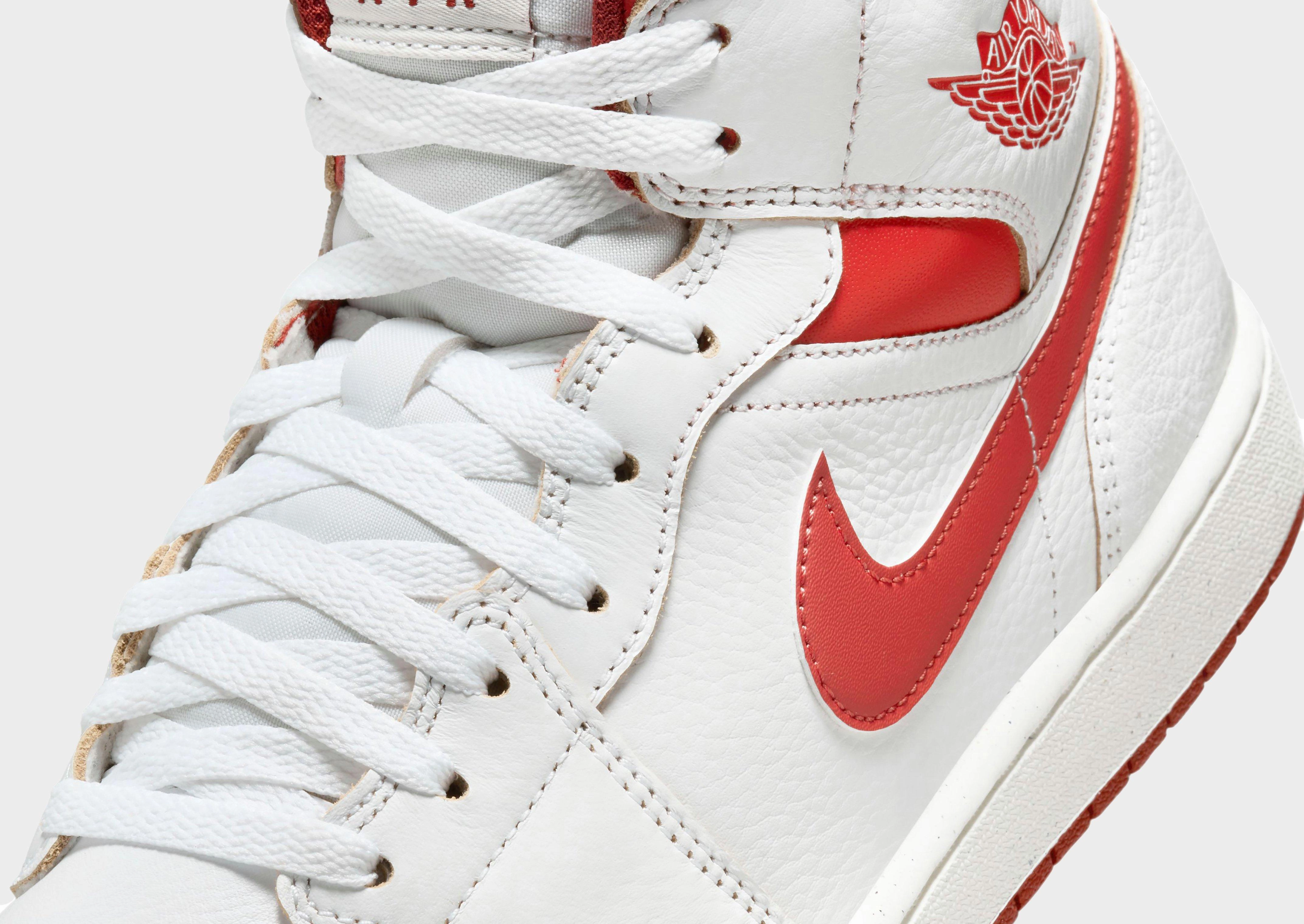 Style Forward, Essence Of Movement, Crafted In Flow, Low-Key Performance, Modern Rhythm, Dynamic Presence