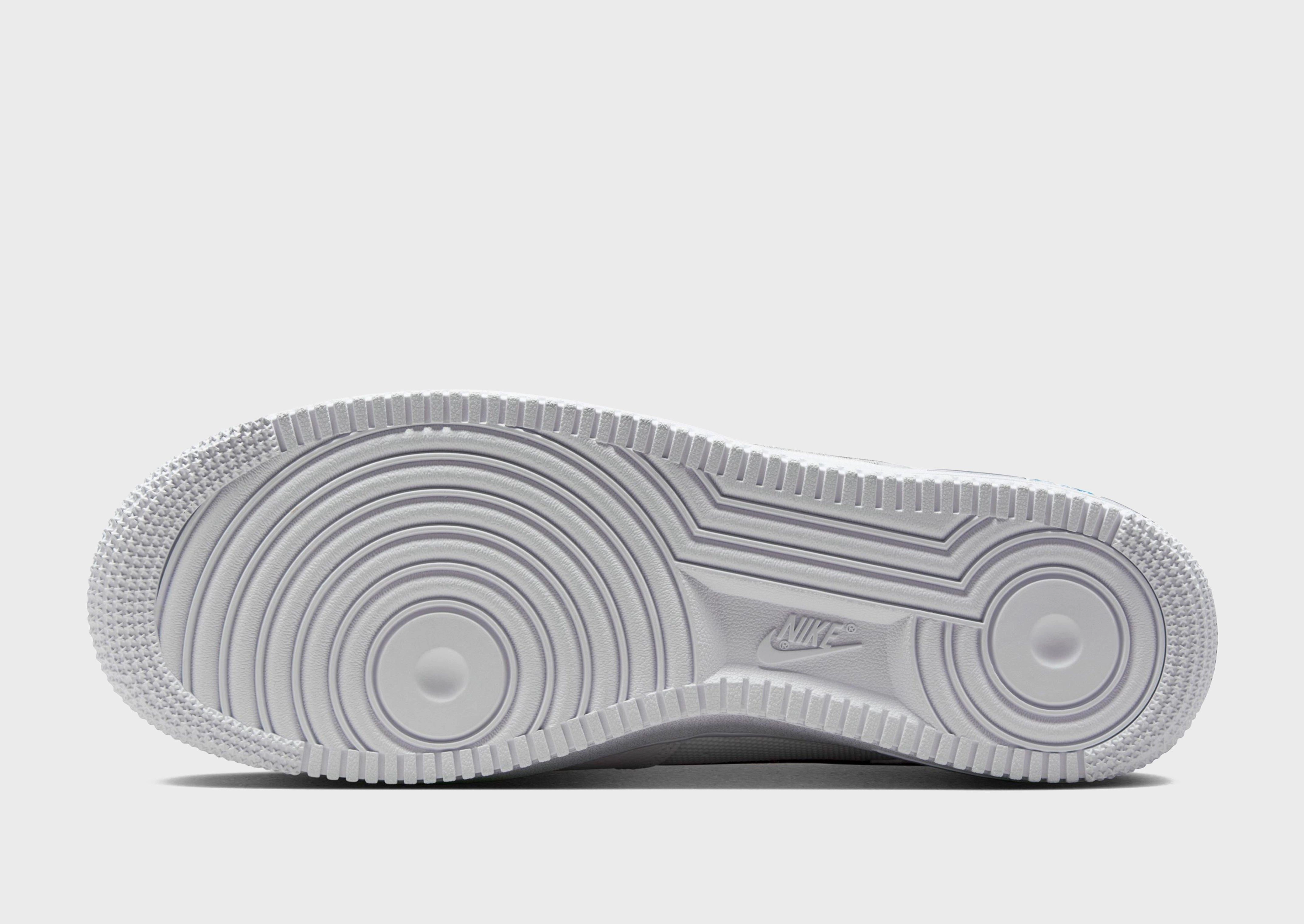 Designed With Flow, Expressive Minimal, Simplified Life, Refined Presence, Your Everyday Edge, Anywhere Utility, Day-To-Day Fit, Everyday Innovation