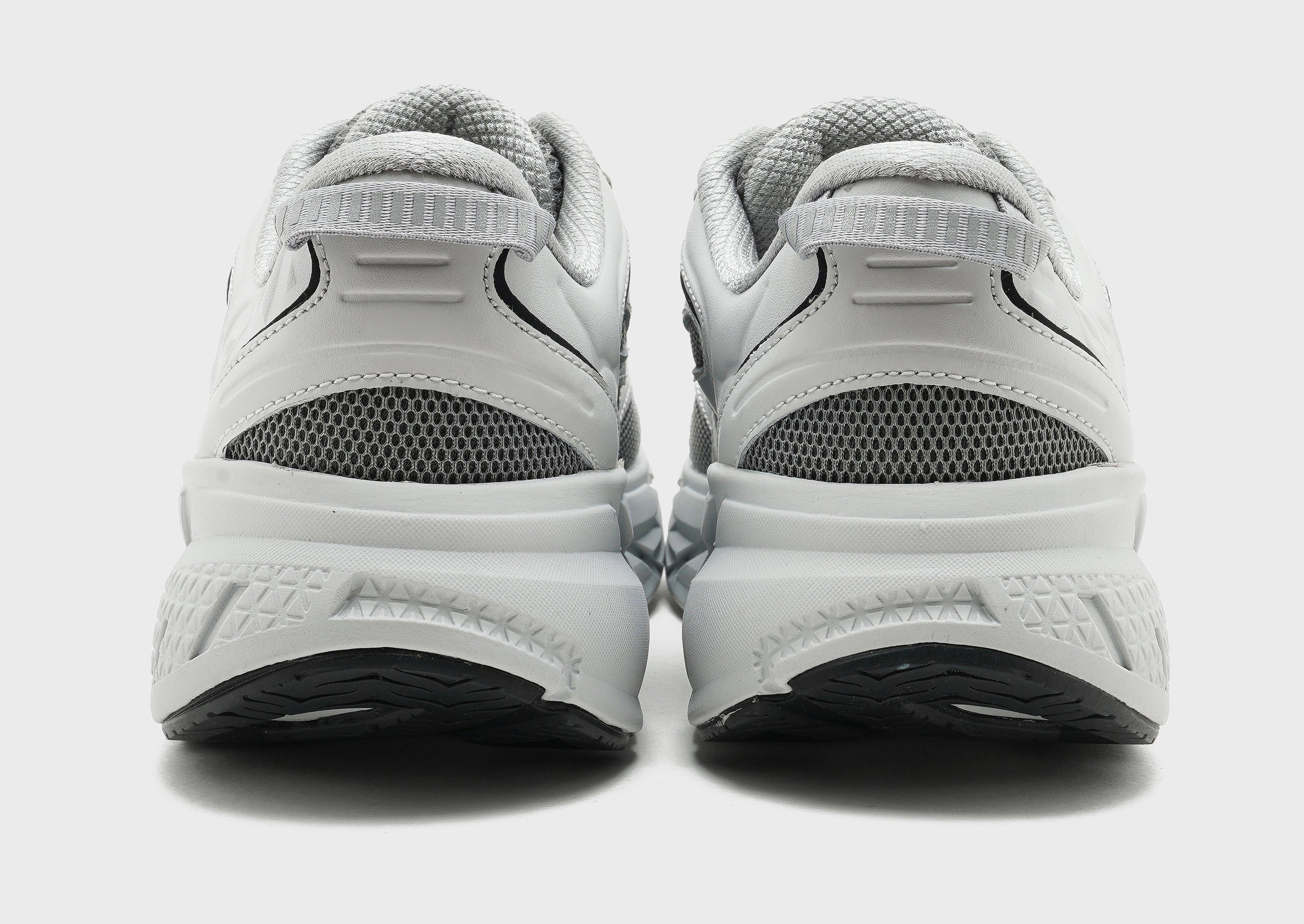 Refined Edgewear, Contemporary Flow, Form-Light Fit, Daily Essentials, Quiet Performance, Ease In Design, Rhythm Inspired
