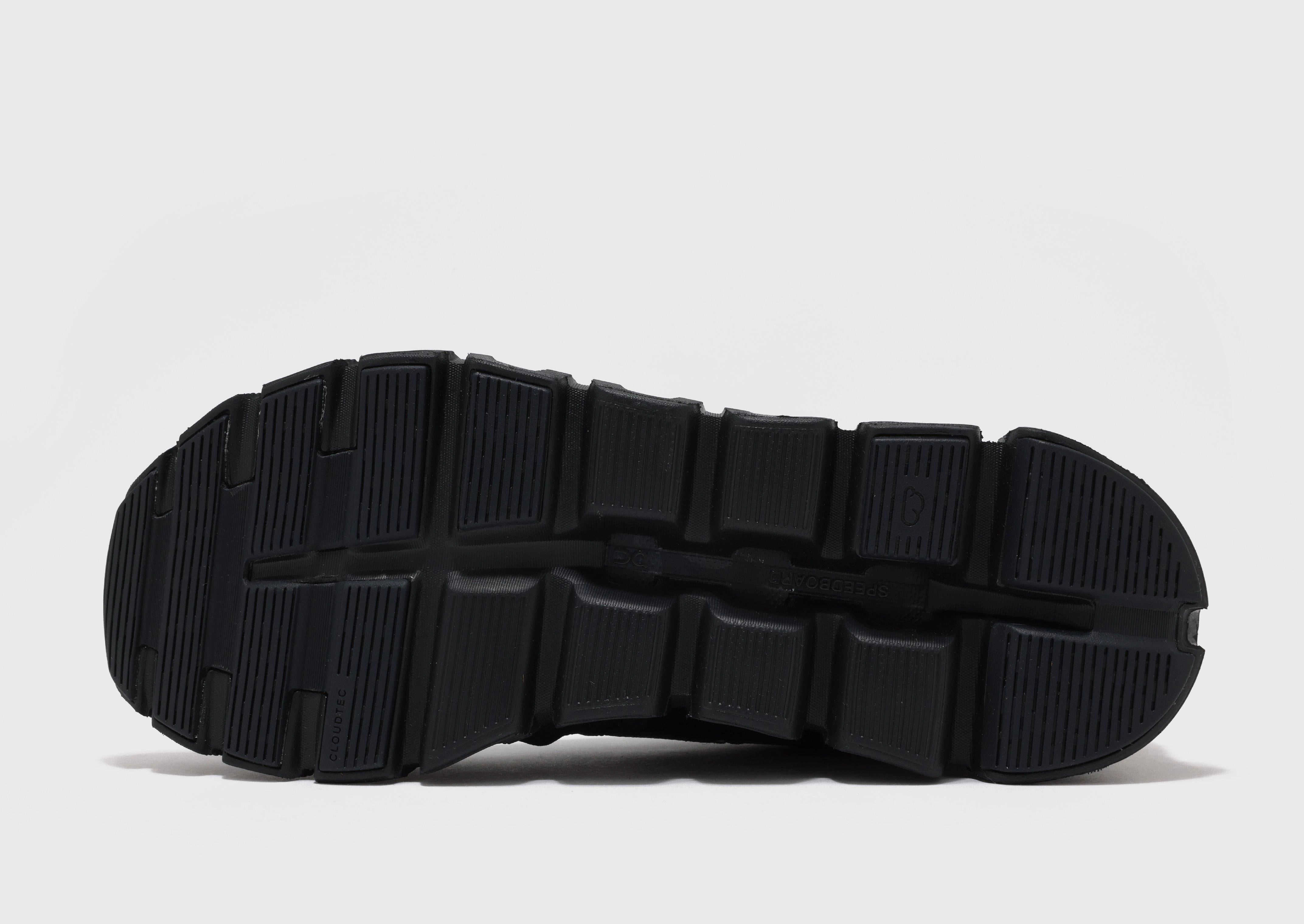 Life In Layers, Modern Identity, Modular Motionwear, Core Aesthetic, Understated Cool, Core Pulse, Calm-Driven Fit