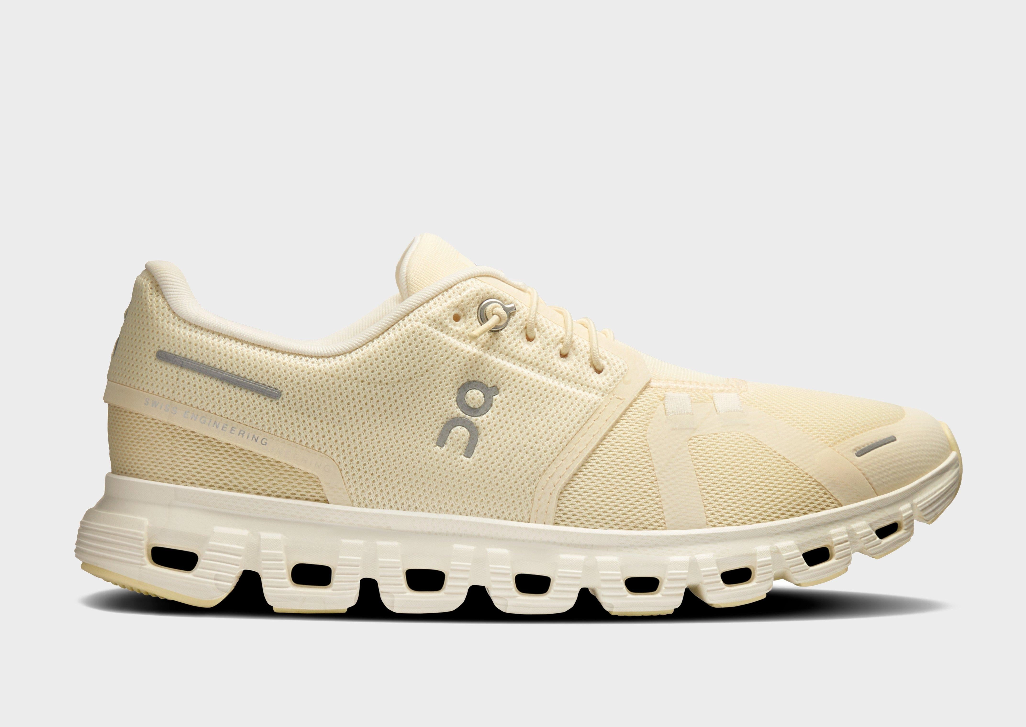 Forward Function, Quiet Statement, Motion-Minded, Effortless Gear, Cool Utility