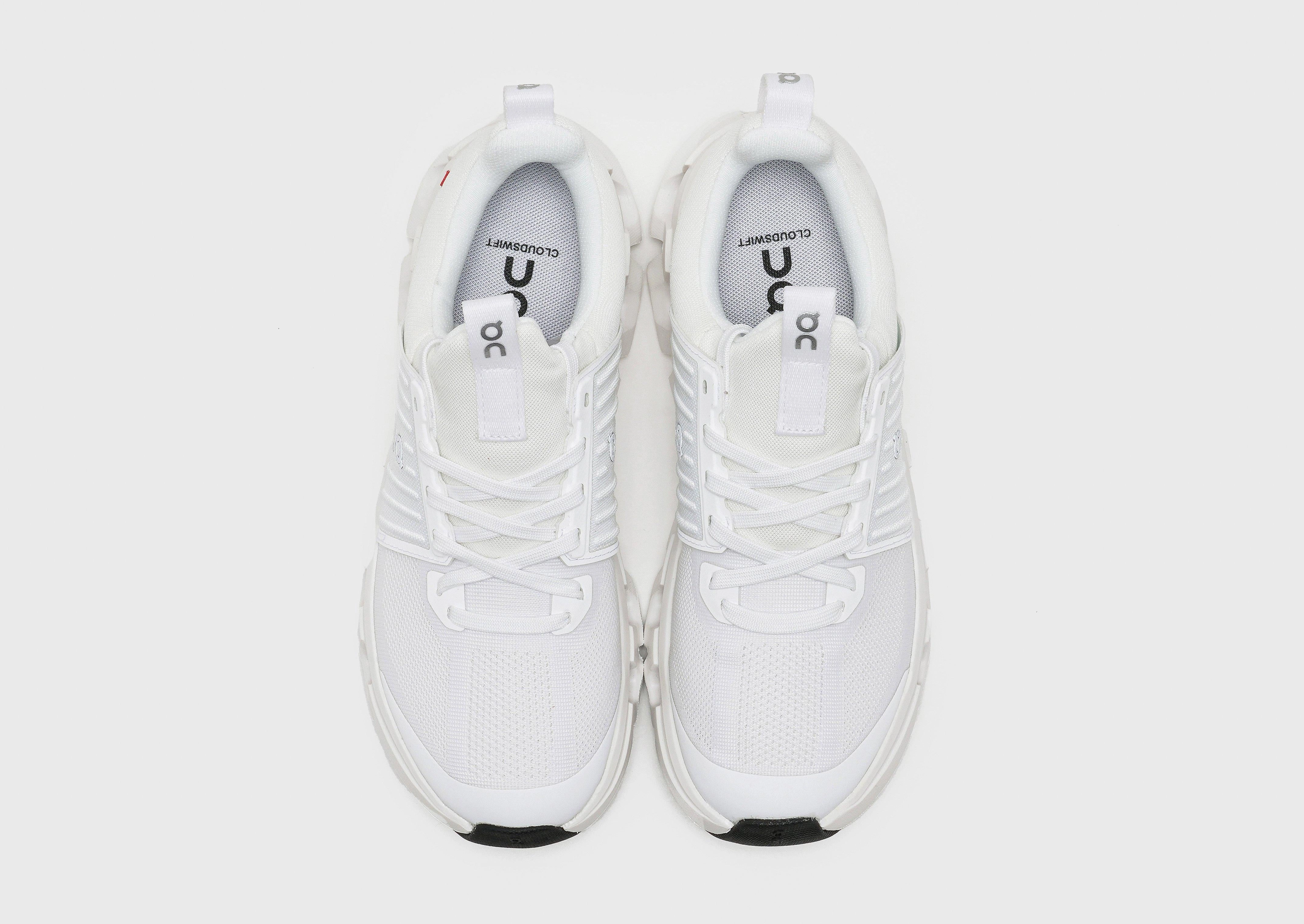 Unified Fit, Precision Layers, Crafted Pulse, Distinctly Modern, Pure Motion