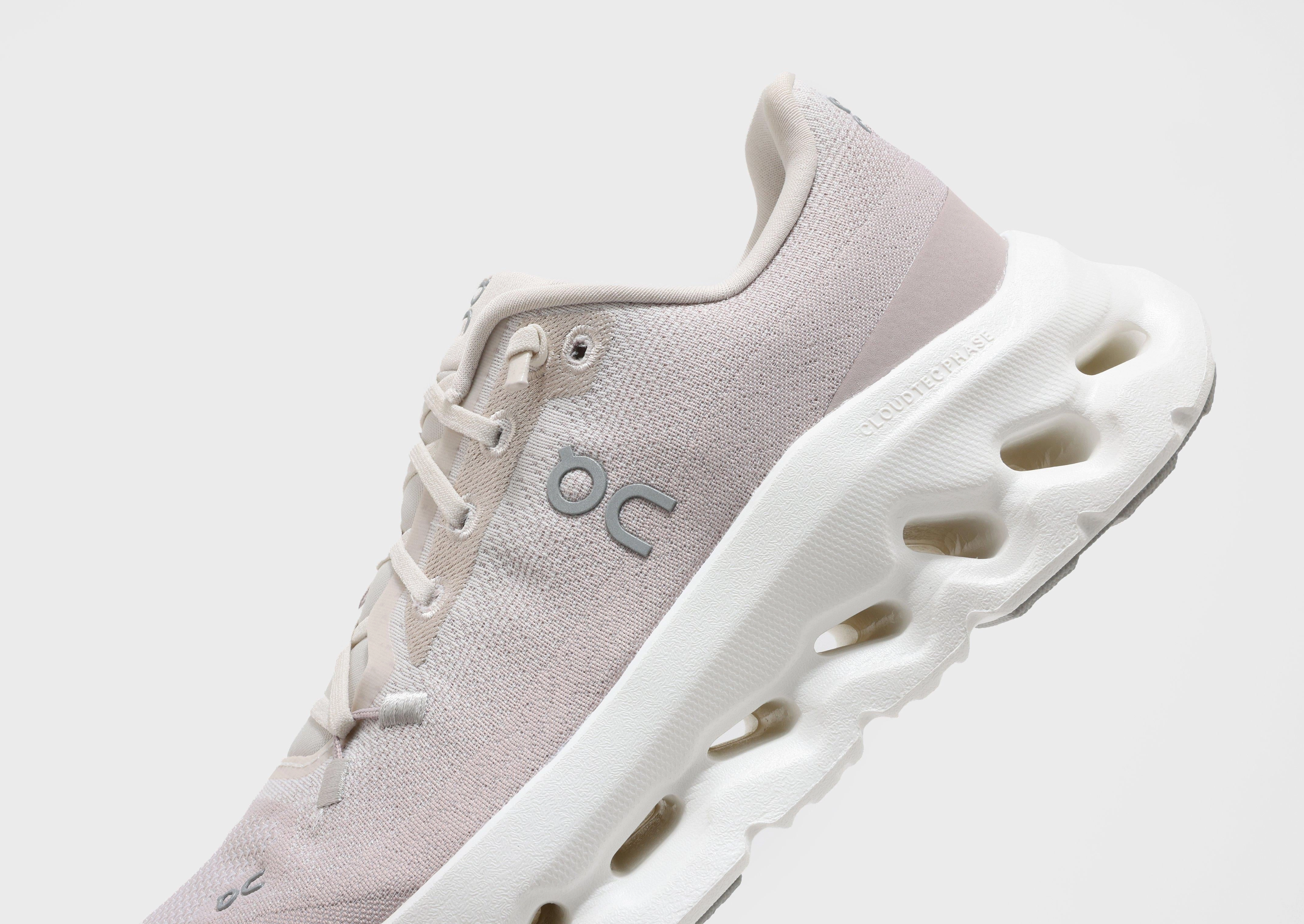 Calm In Motionwear, Street Clarity, Calm In Motion, Future-Ready Fit, Engineered Comfort