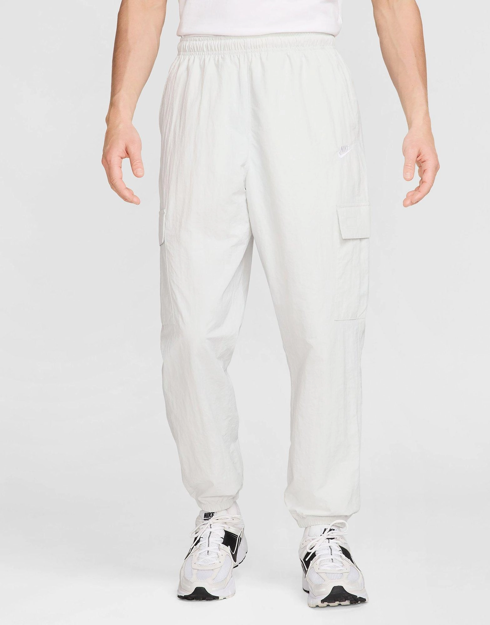 Optimized Outfit, Refined Chill, Bold And Clean, Clean-Life Gear, Modern Utility