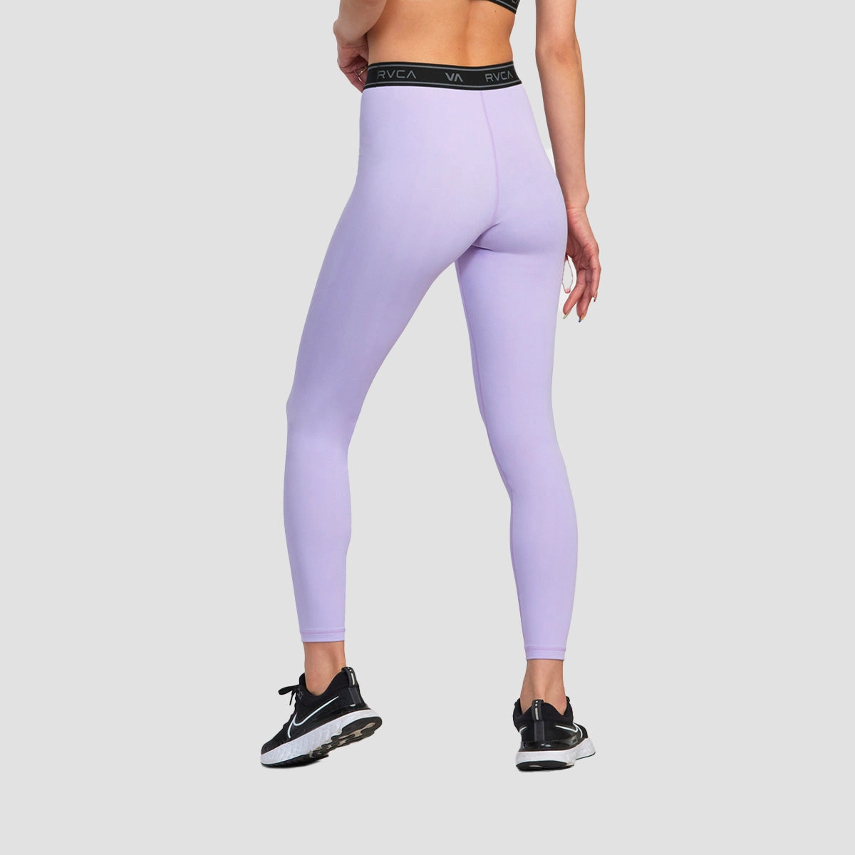 Essential Edge, Light-Living, On-The-Go Style, Flow With Confidence, Simplify Your Day, Street Motion, Core-Driven