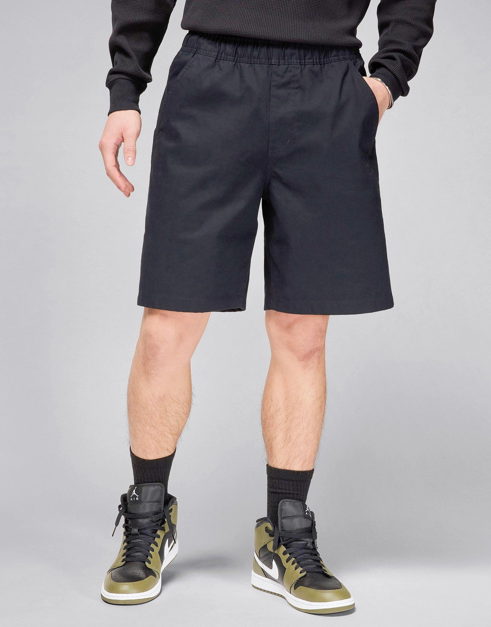 Active Lifestyle Gear, Core Movement, Dynamic Presence, Lifestyle Rhythm, Shaped For Today, Smooth Silhouettes, Express Yourself, Confident Layers
