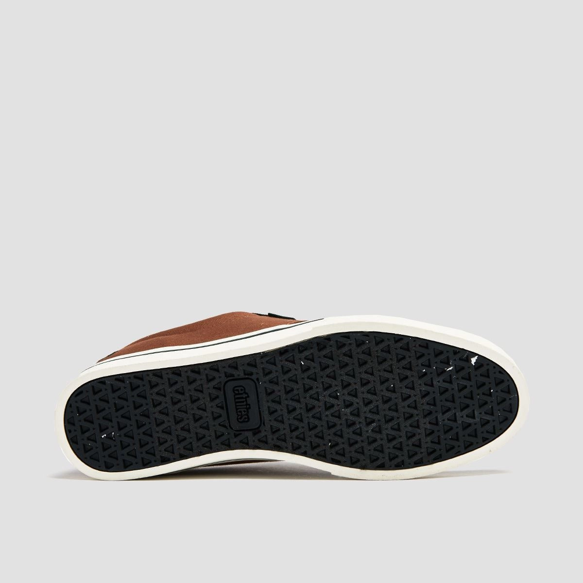 Calm-Driven Fit, Smart Layering, Unified Fit, Multi-Context Style, Multi-Wear Essentials