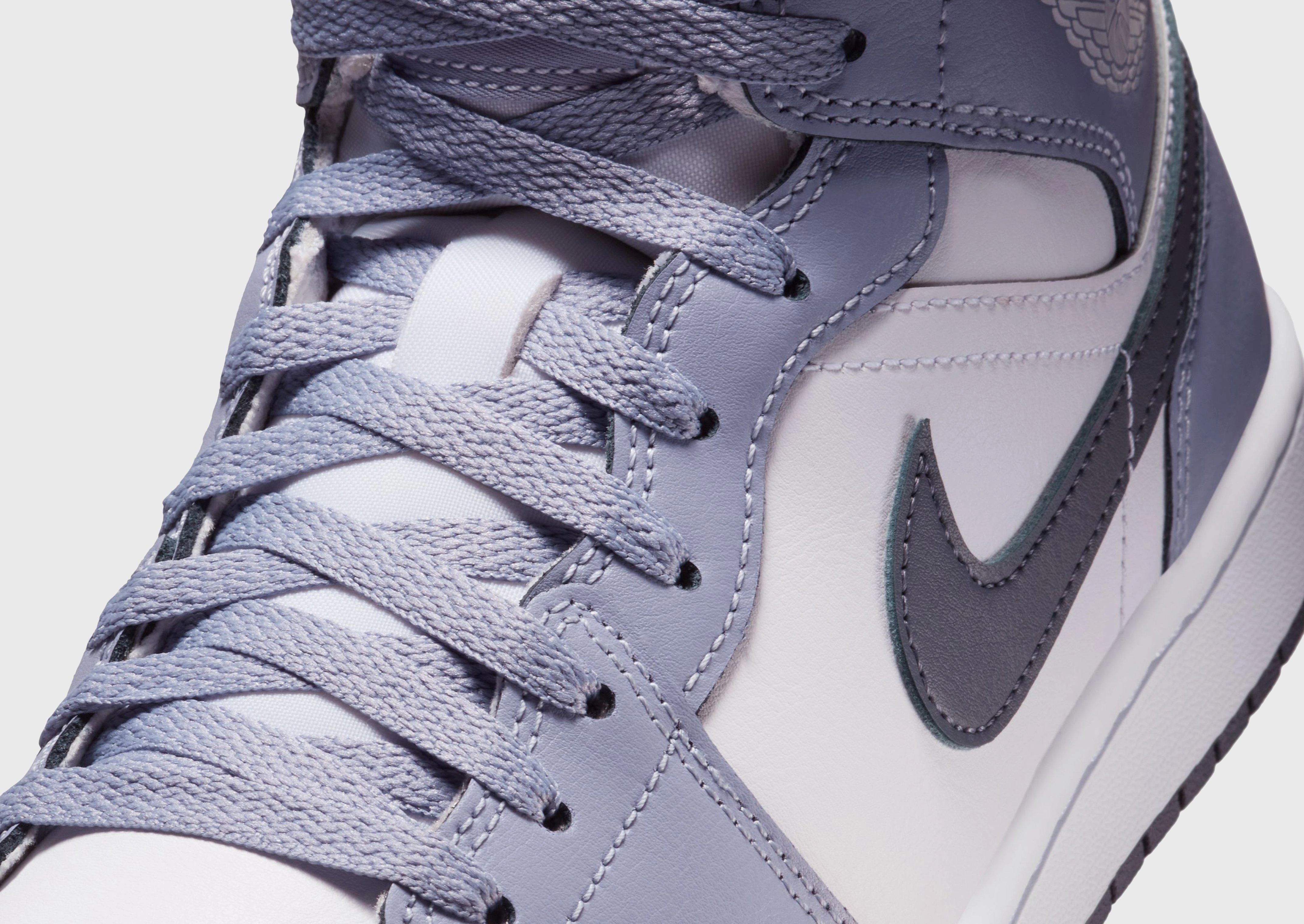 Urban Core, Mobility Made Easy, Updated Rhythm, Form And Motion, Clean Citywear