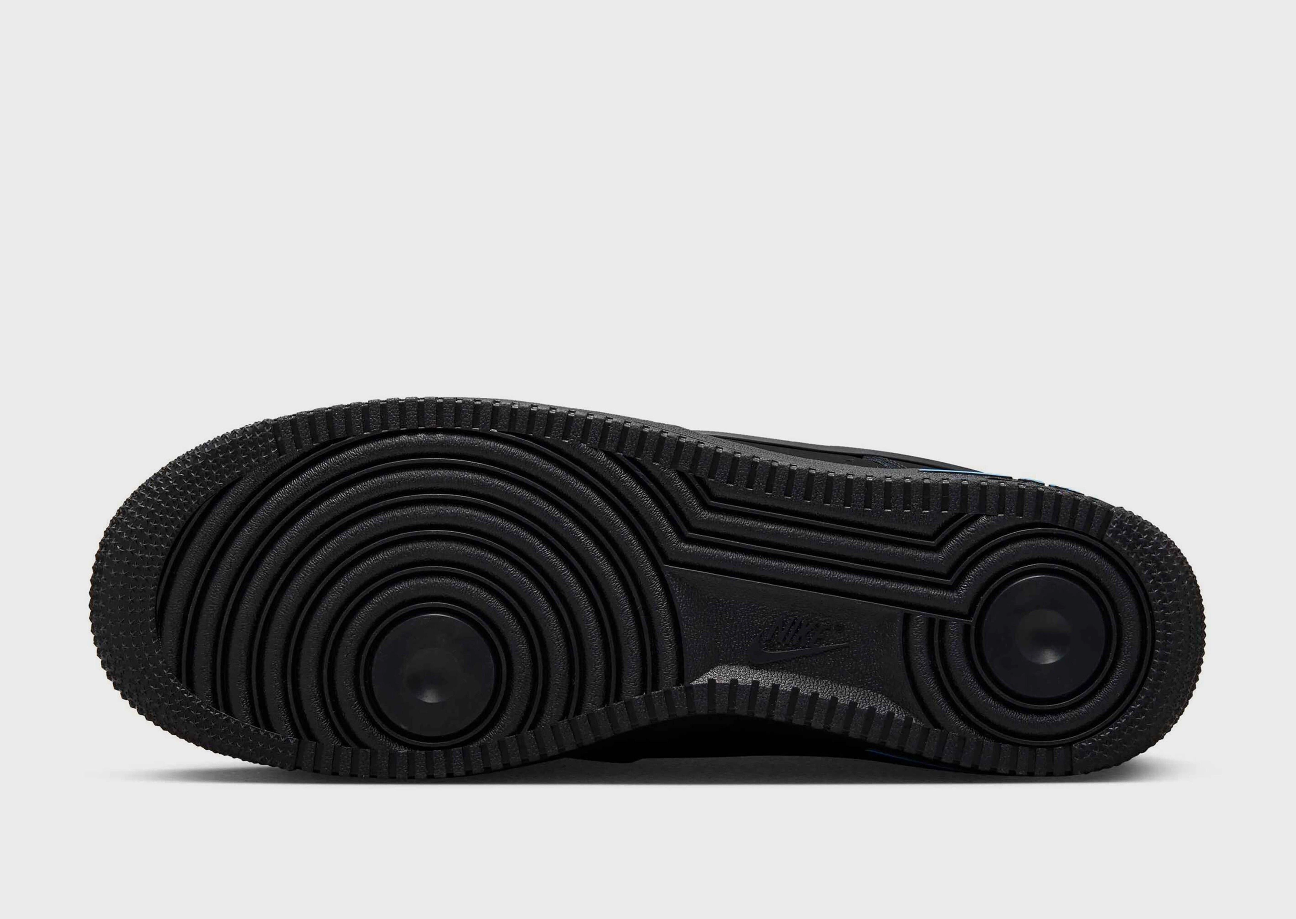 Sleek Mindset, Elevate Your Day, Form Plus Function, Form-Light Fit, Refined Essentials