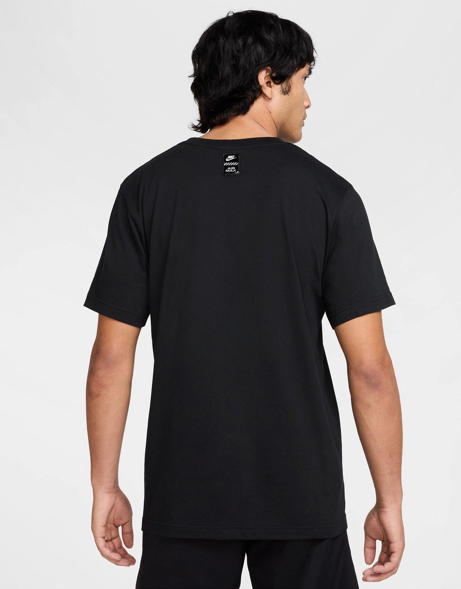 Multi-Wear Essentials, Smooth Fit, Streamlined Fit, Pure Look, The Feel Factor