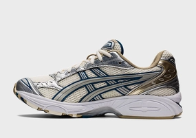 Engineered Fit, Motion Elements, Clean-Motion System, Refined To Move, Anyday Style, Core Movement, Balance Meets Style