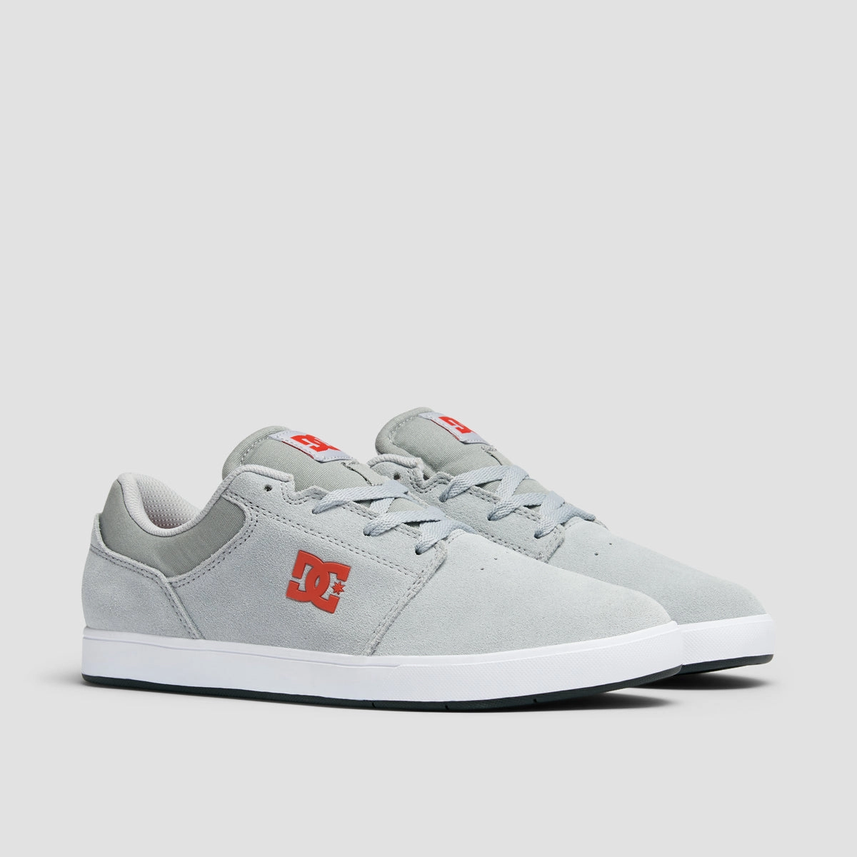 Subtle Signature, Easy Polish, Go Anywhere, Free To Move, Your Rhythm Layer, Style In Action, Vibe-Driven Gear, Urban Calm