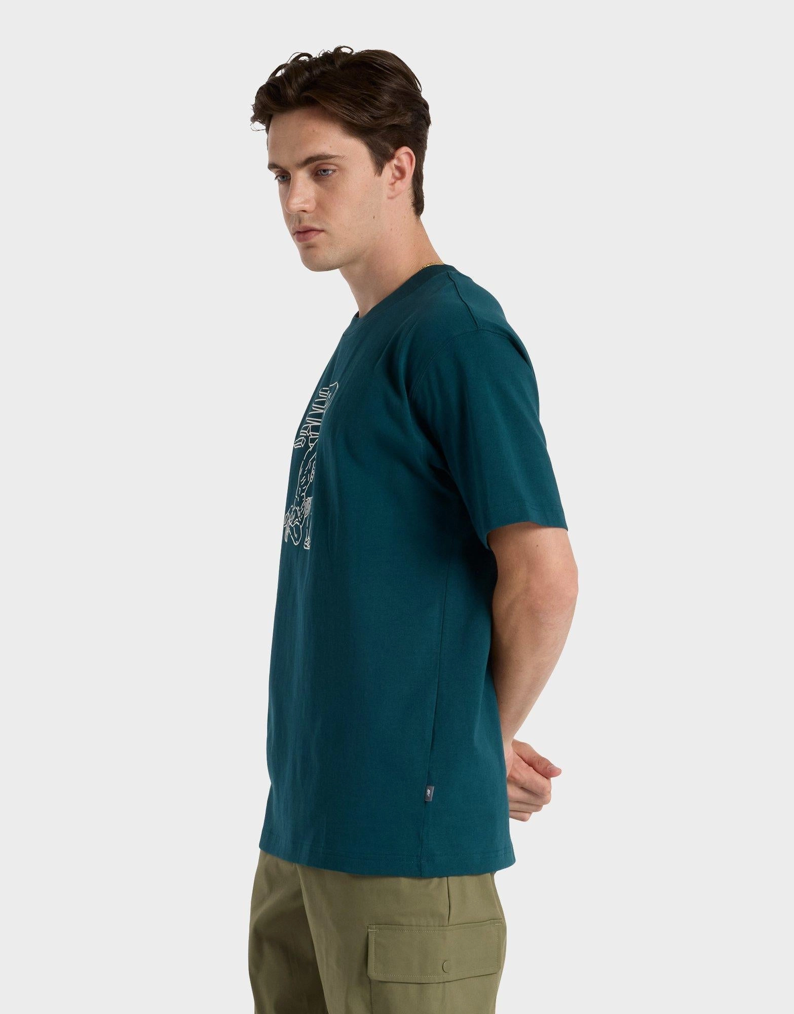 Uncomplicated Fit, Streamline-Ready, Streamline Your Day, Urban Evolution, Designed To Shift, Everyday Dynamism, Driven By Comfort, Clean-Life Gear