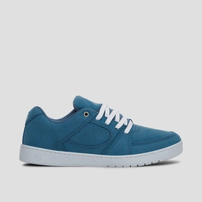 New Classics, Tone-Driven, Crafted Quality, Dayflow Gear, Motion In Mind