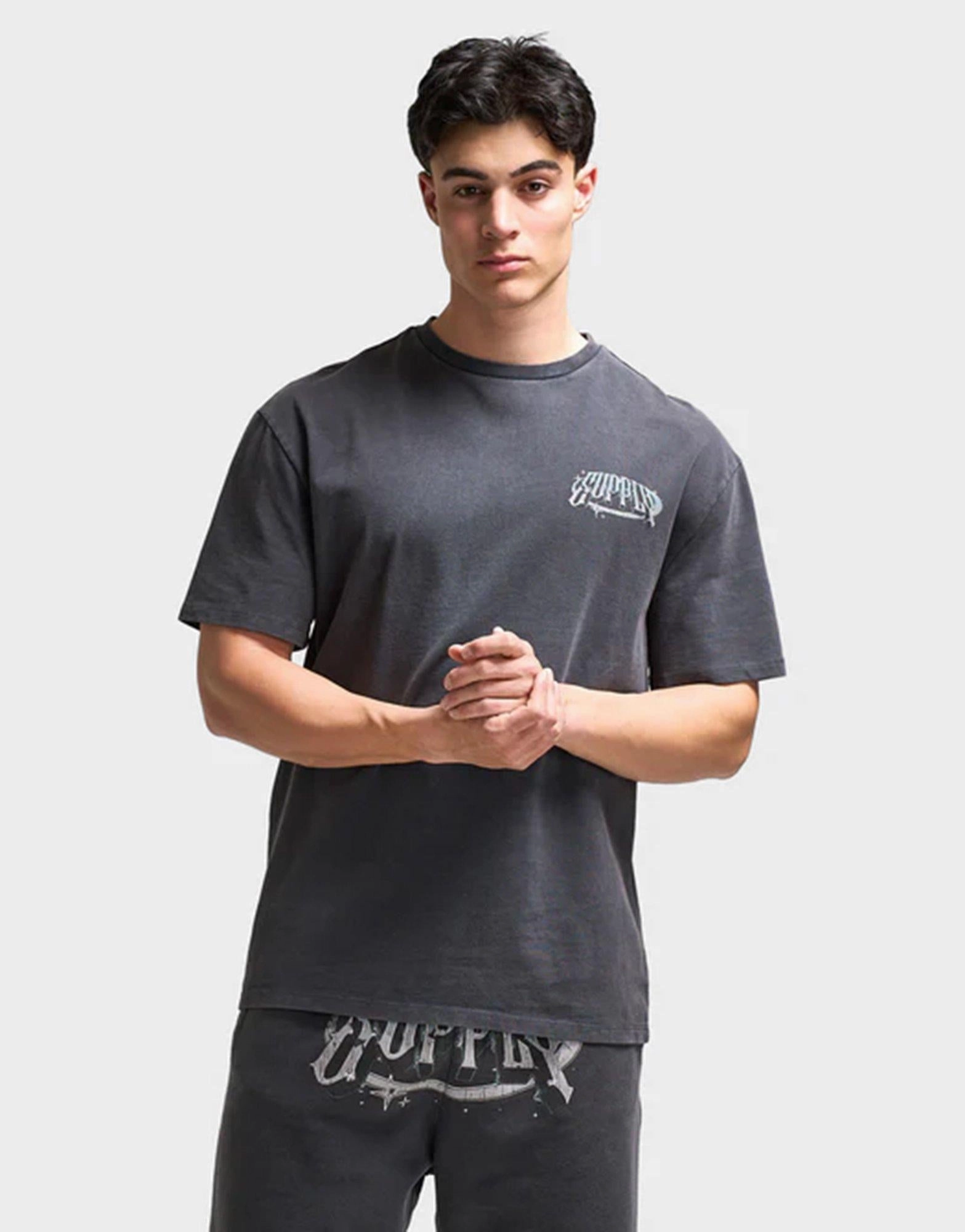 Adapt And Go, Everyday Outlook, Simple Uniform, Modular Wear, Season-Neutral, Adapt To Flow, Urban Lifestyle